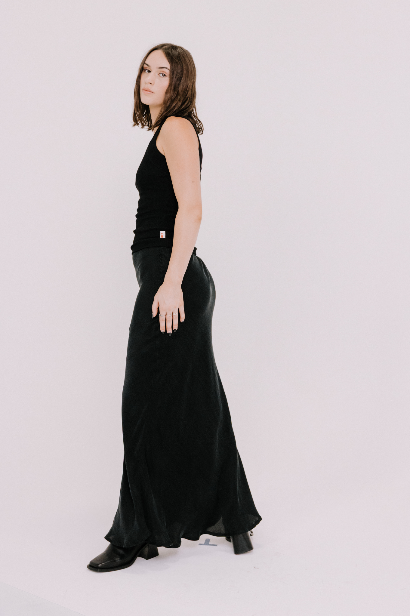 Annie - Clara Bias Skirt - Black