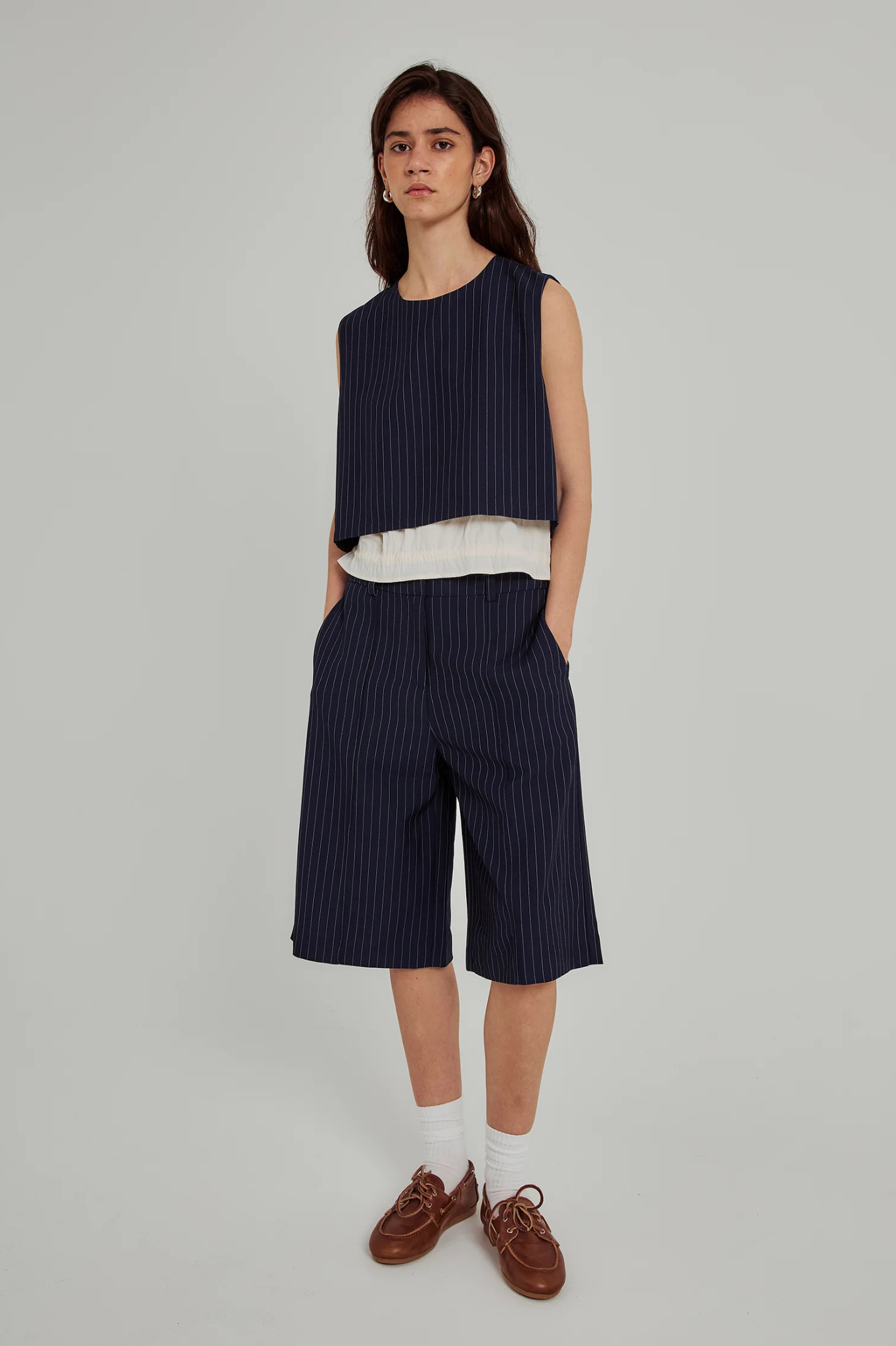 Norr - Neo Pinstripe SL Top - Navy Pinstripe