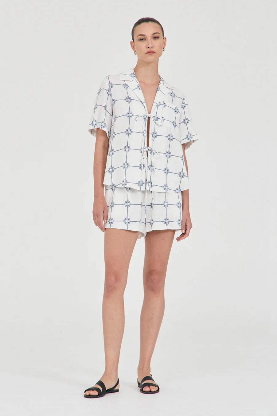 LAST ONE | Friend Of Audrey - Seashell Linen Tie Top - Seashell