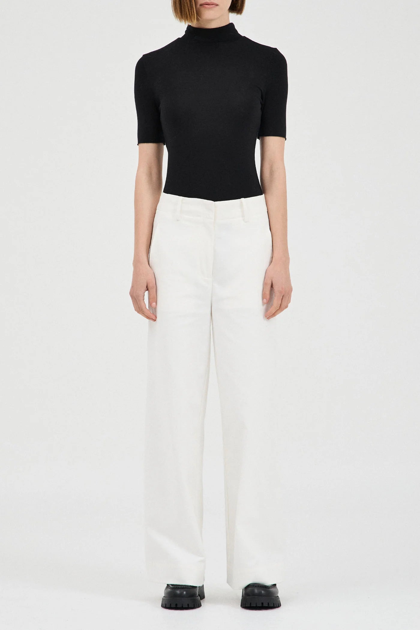 Friend of Audrey - Tencel Wool Short Sleeve Top - Black