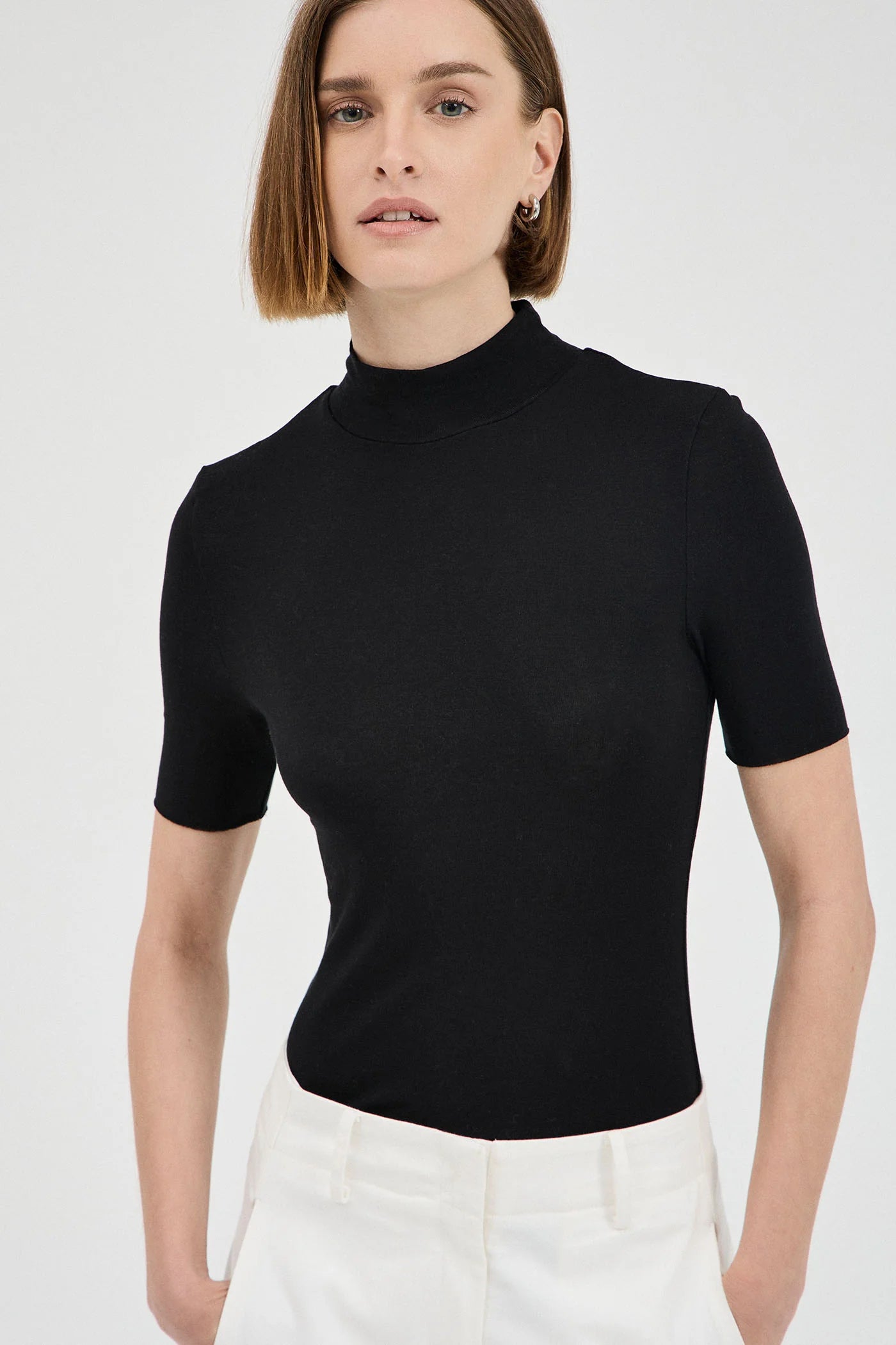 Friend of Audrey - Tencel Wool Short Sleeve Top - Black