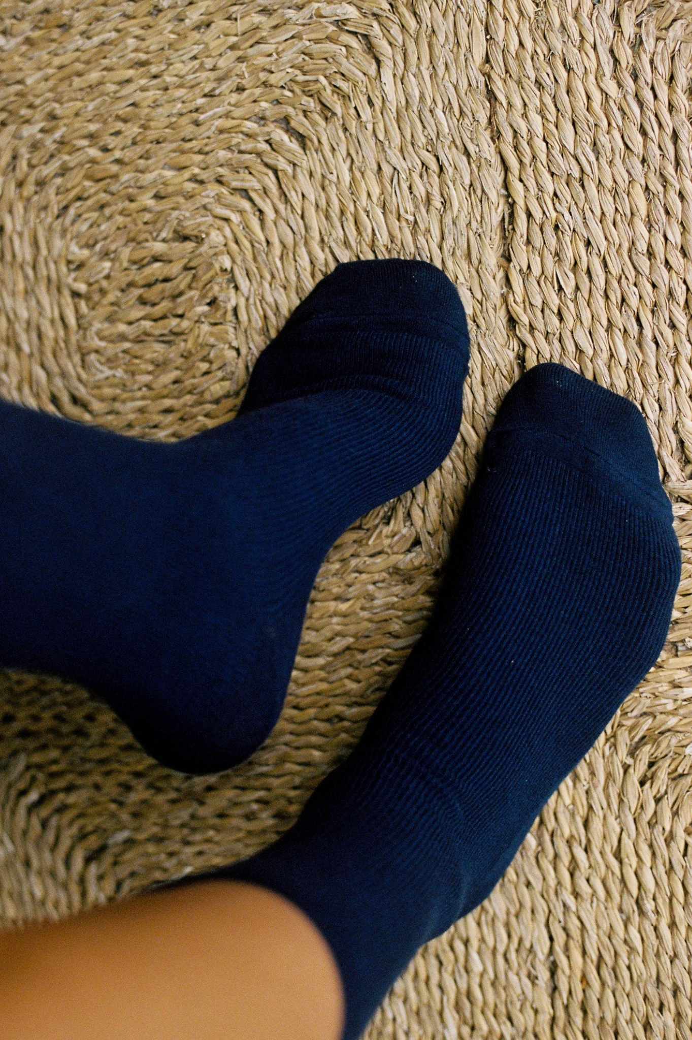 Common Garden - Fine Ribbed Cotton Socks - Navy