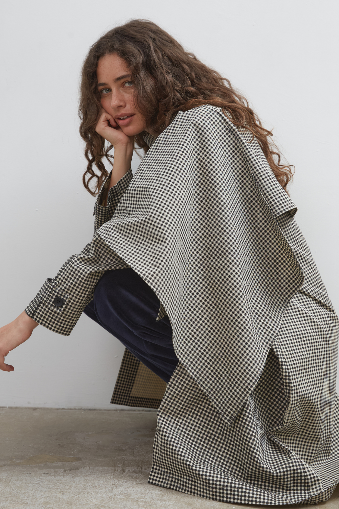 Commonplace - Lady Gingham Trench - Black White