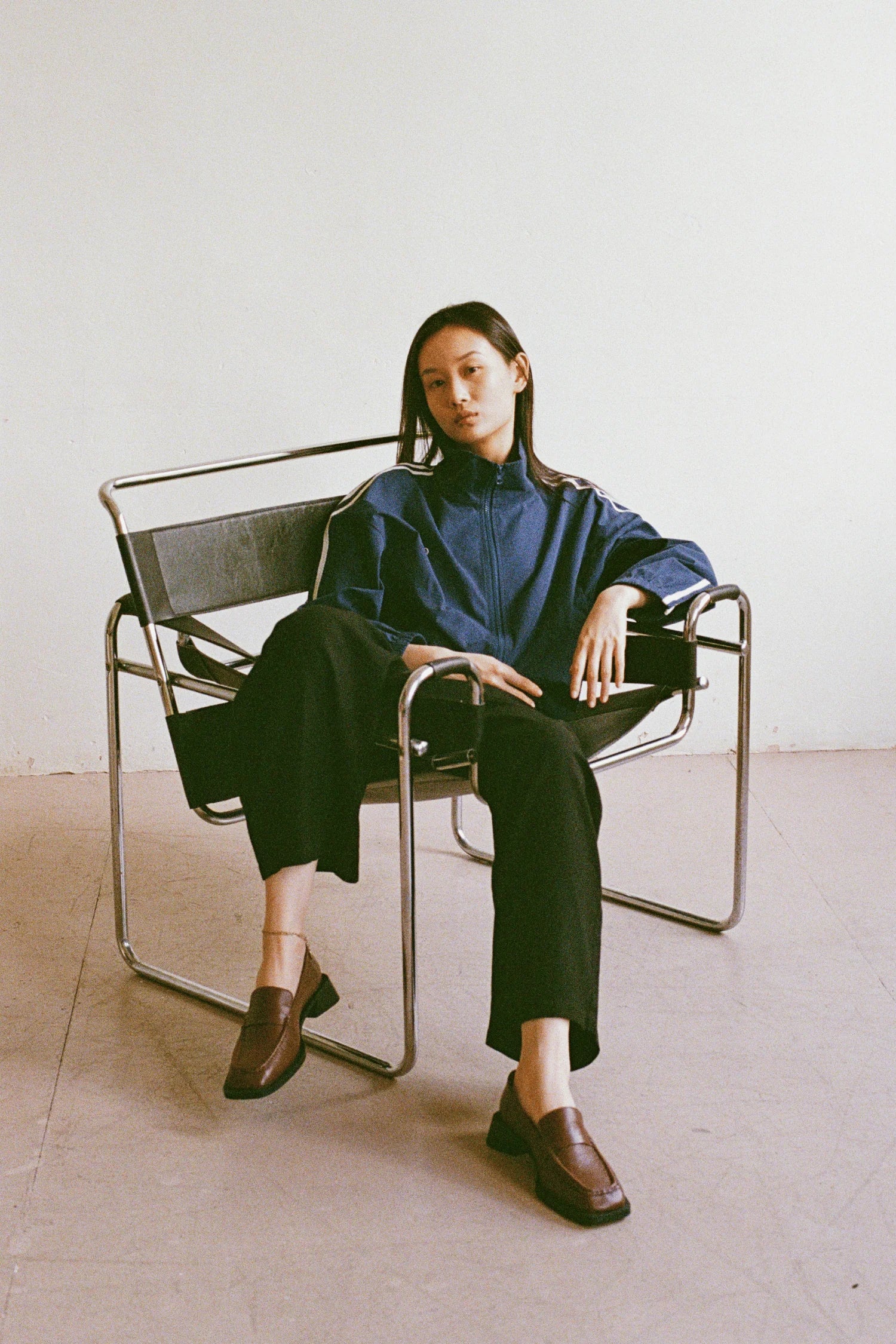 Commonplace Essentials - Chelsea Loafer - Brown