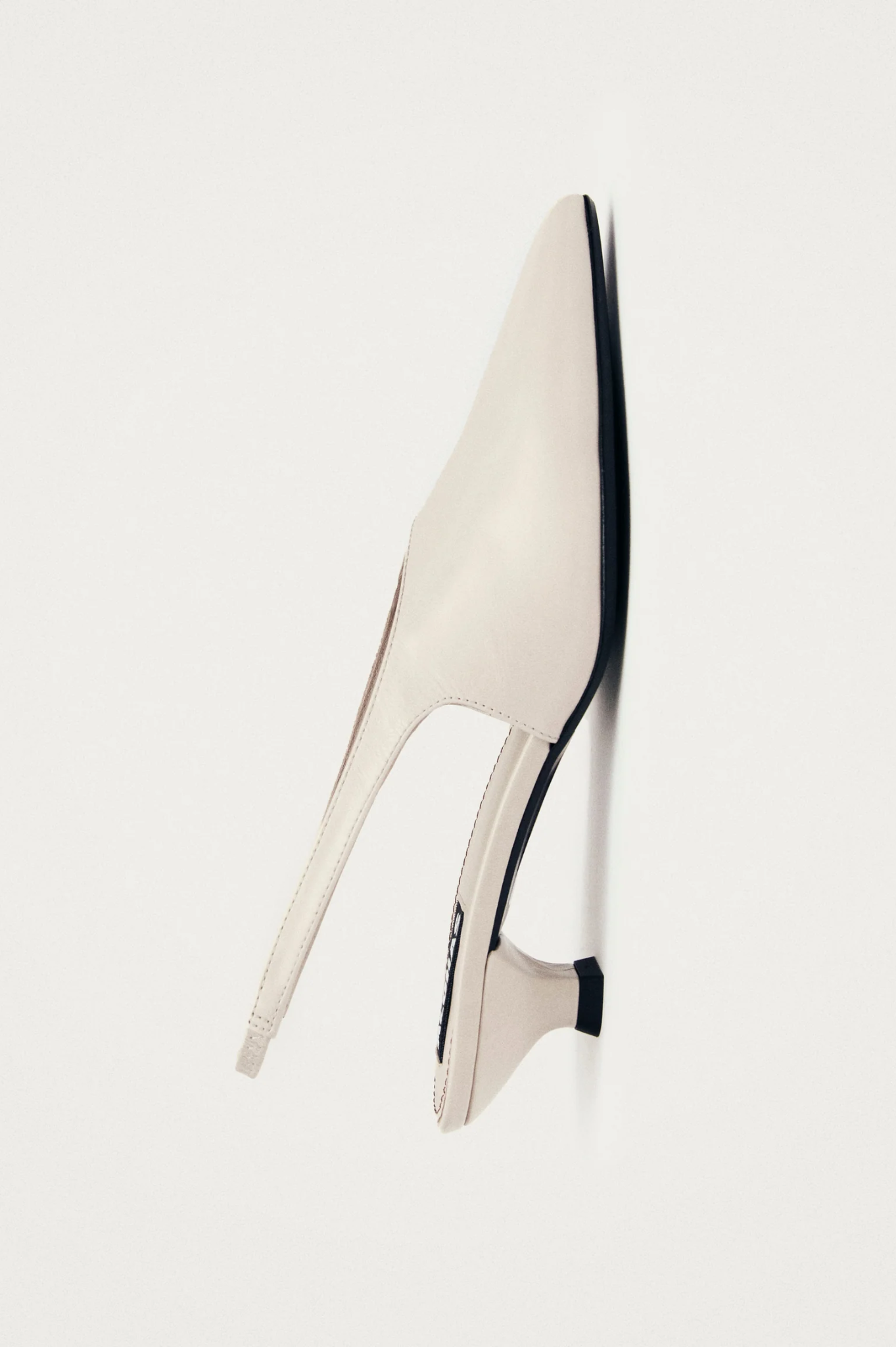 Alohas - Eros Cream Leather Pumps - Cream