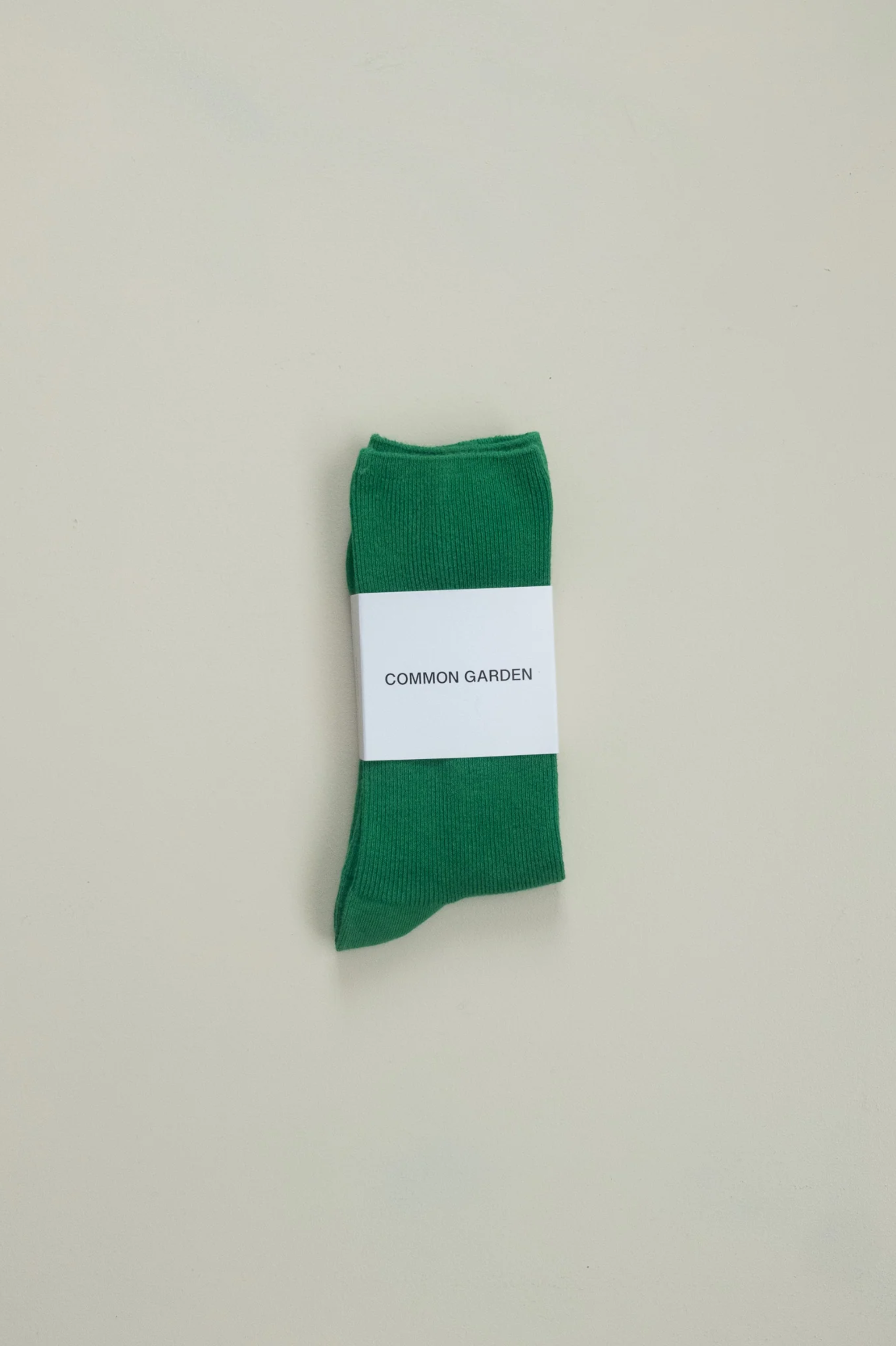 Common Garden - Fine Ribbed Cotton Socks - Emerald