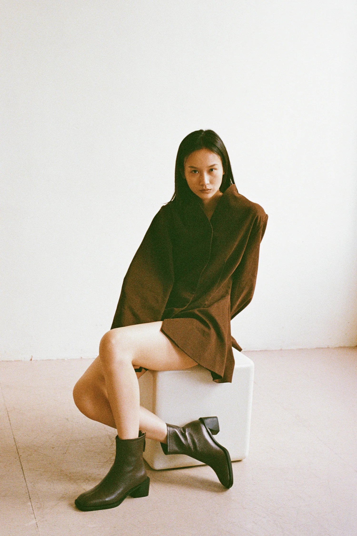 Commonplace Essentials - Brooklyn Square Toe Boot - Brown