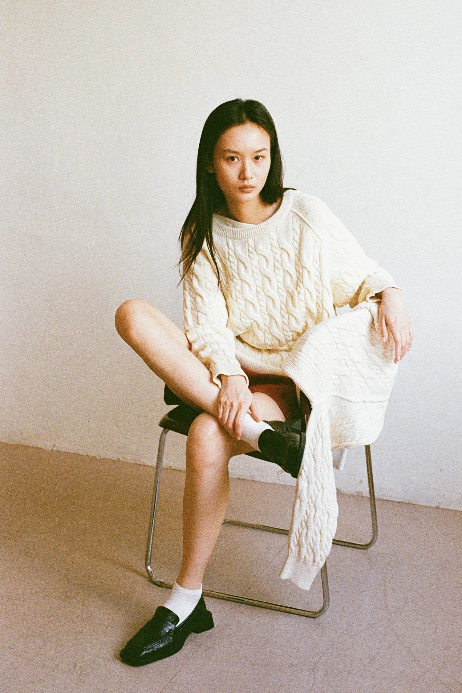 Commonplace Essentials - Chelsea Loafer - Black