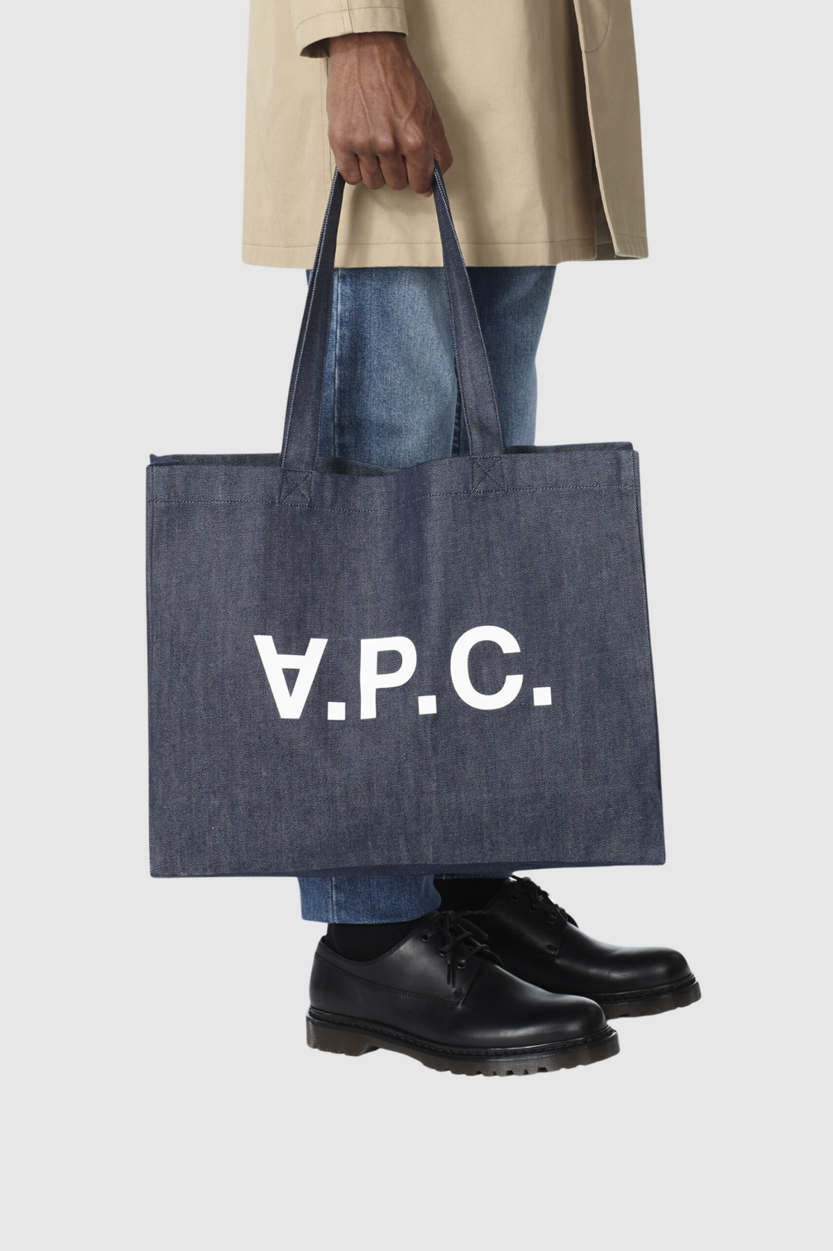 トートバッグ A.P.C. Daniela Shoulder Bag Dark Navy COGZXM61443IAK COGZXM6 A.P.C. - Daniela Shopping Bag | HBX - Globally Curated