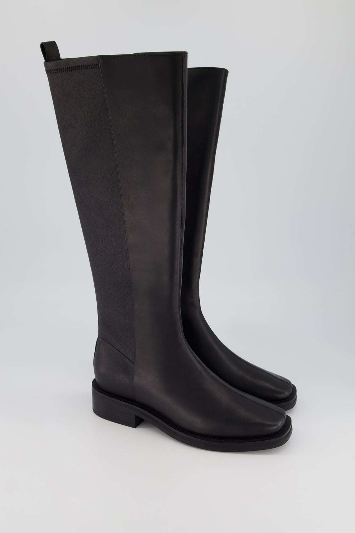 Bronwyn - Vikki Boot - Black