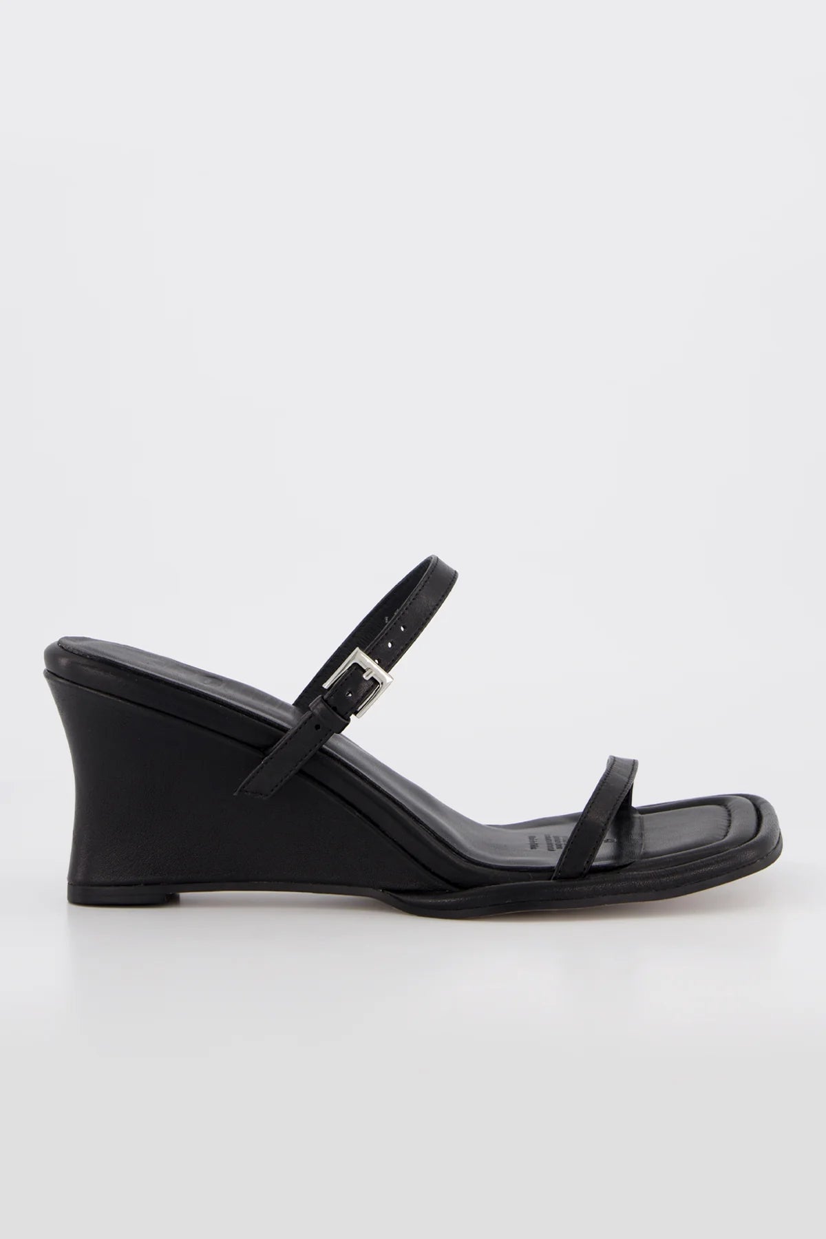 Bronwyn - Daria - Black