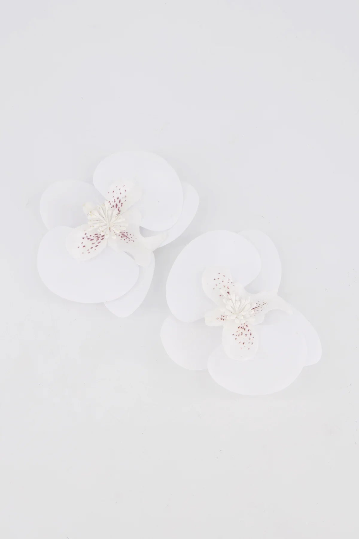 Bronwyn - Orchid Trim - White