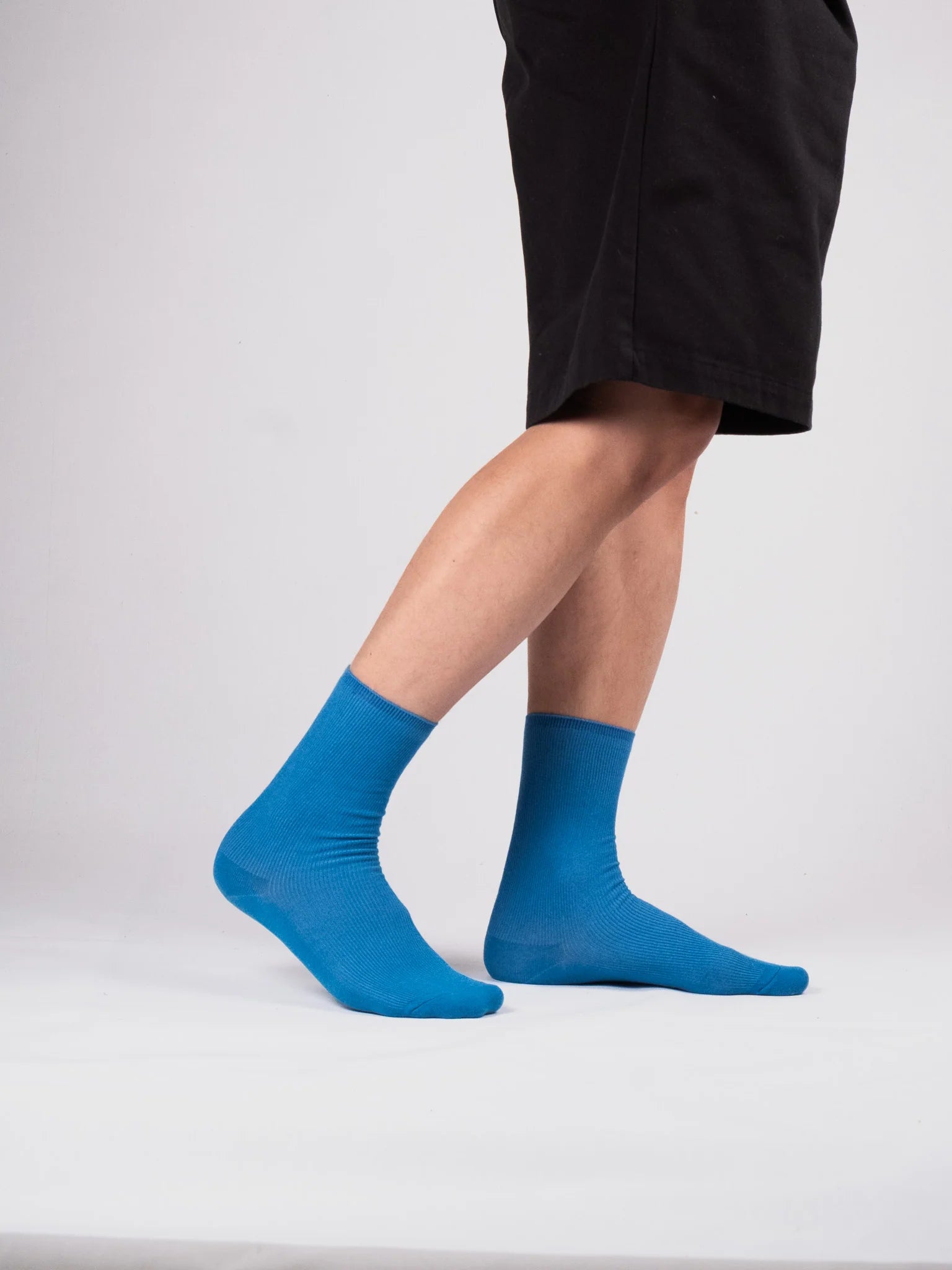 Common Garden - Fine Ribbed Cotton Socks - Classic Blue