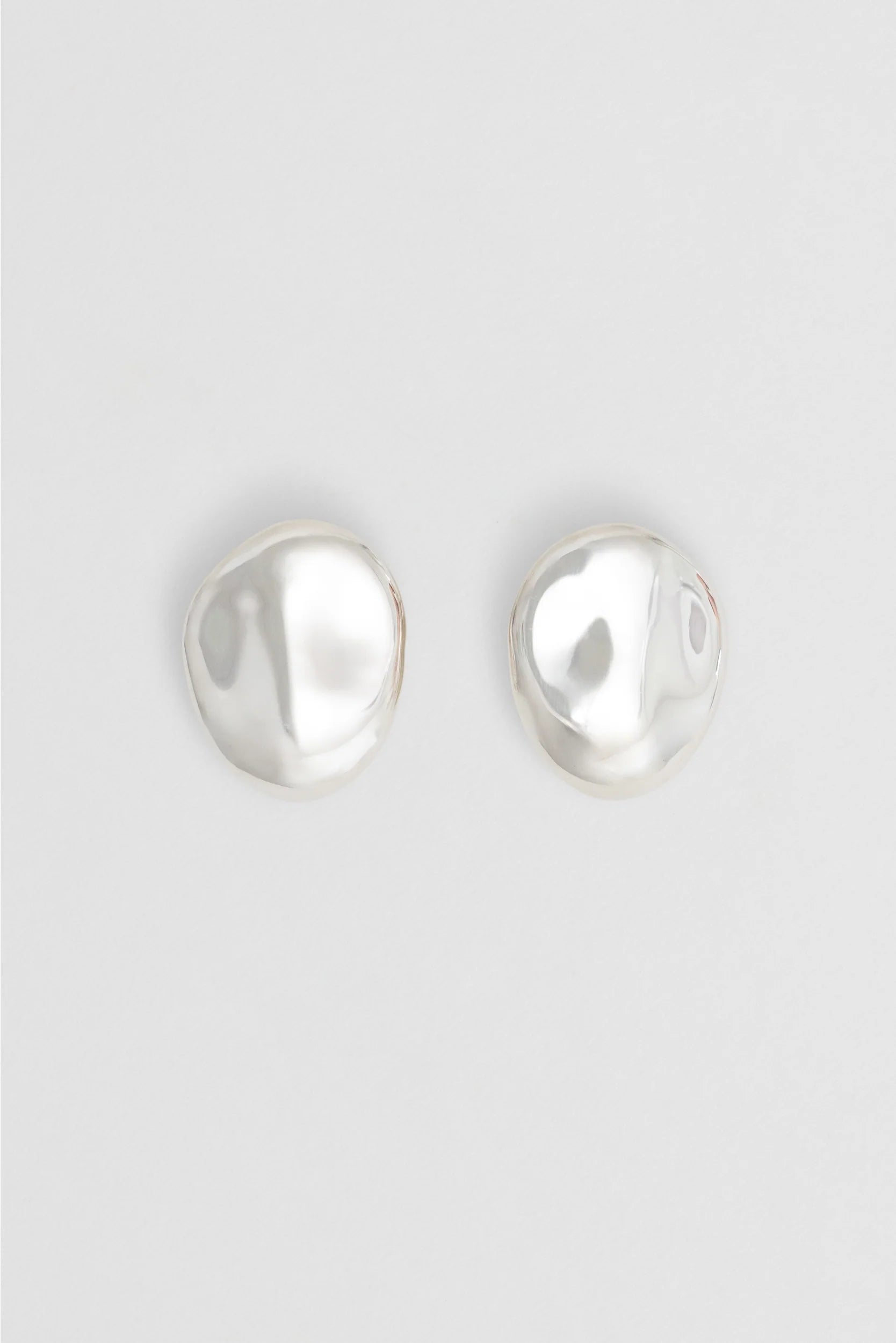 Nina Gordon - Dylan Dome Earring - Silver
