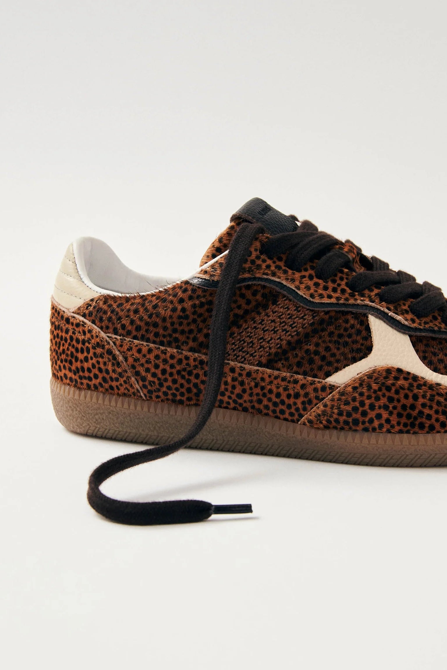 Alohas - Rife Soft Tan Leather Sneakers