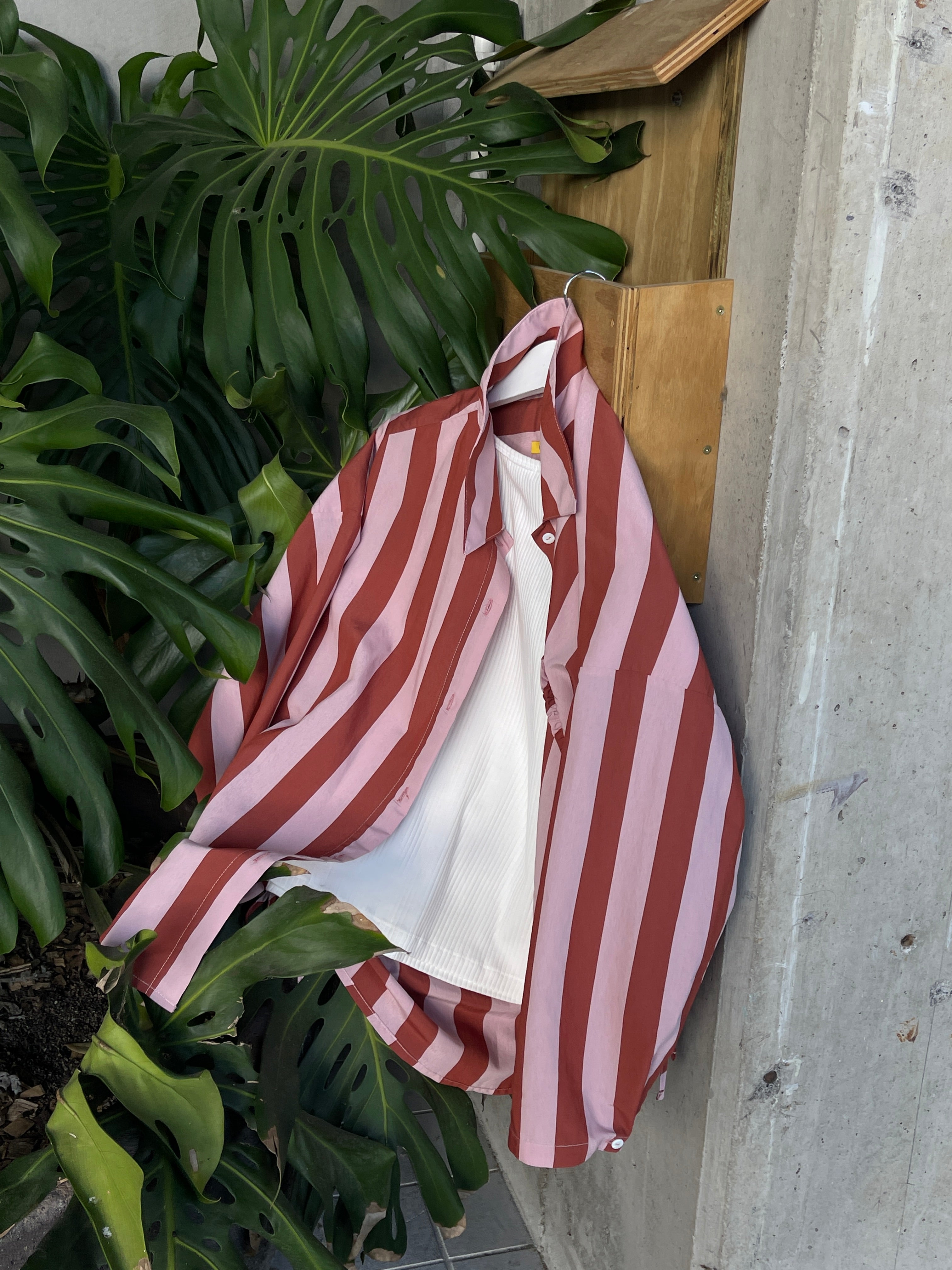 Oosterom X Found - Painters Shirt 2.0 - Raspberry Bubblegum