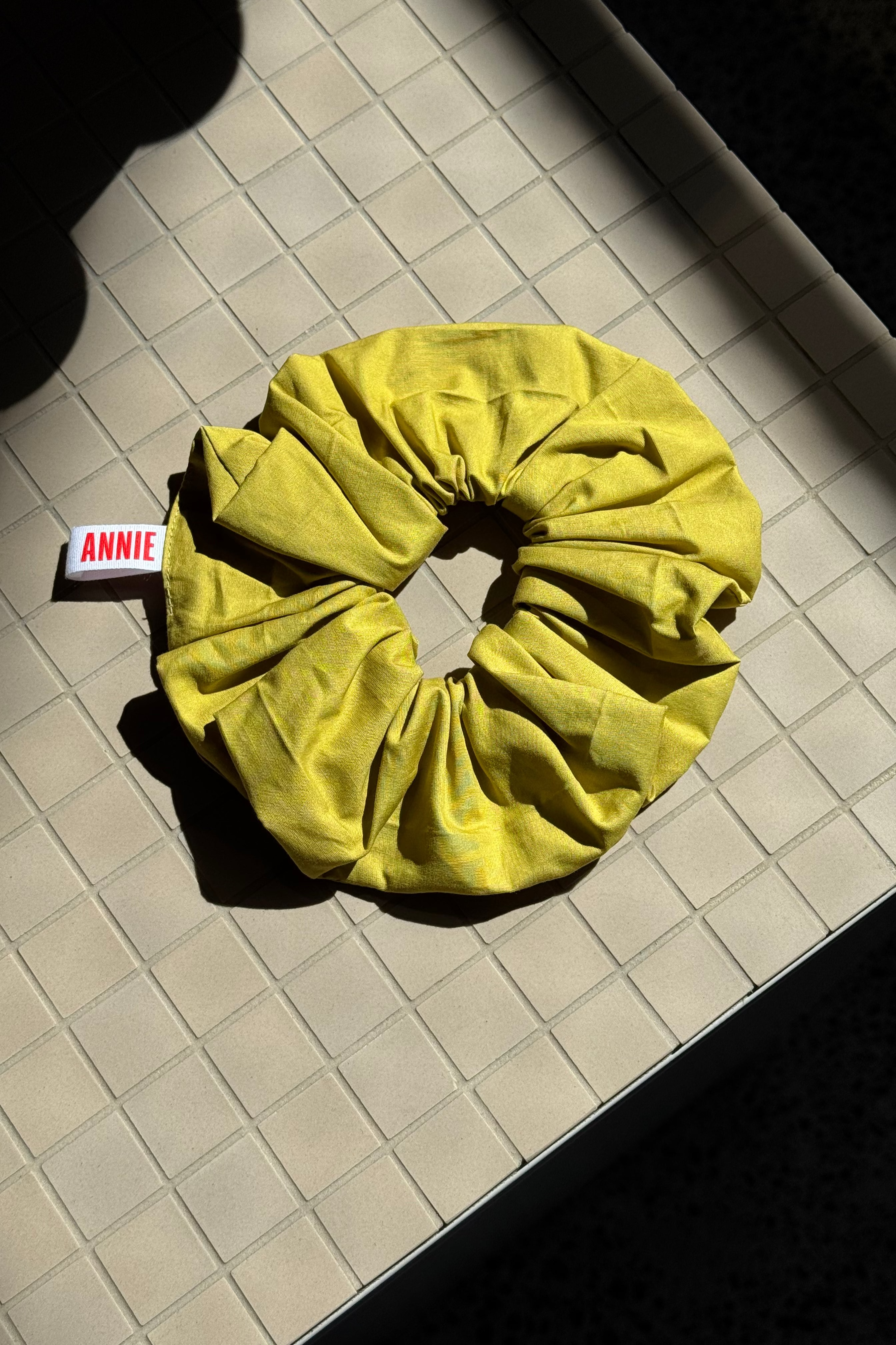 Annie - Scrunchie - Olive