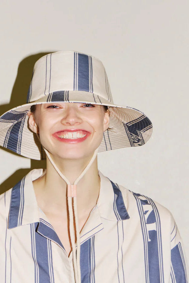 Kloke - Aer Vital Bucket Hat - Blue Ecru