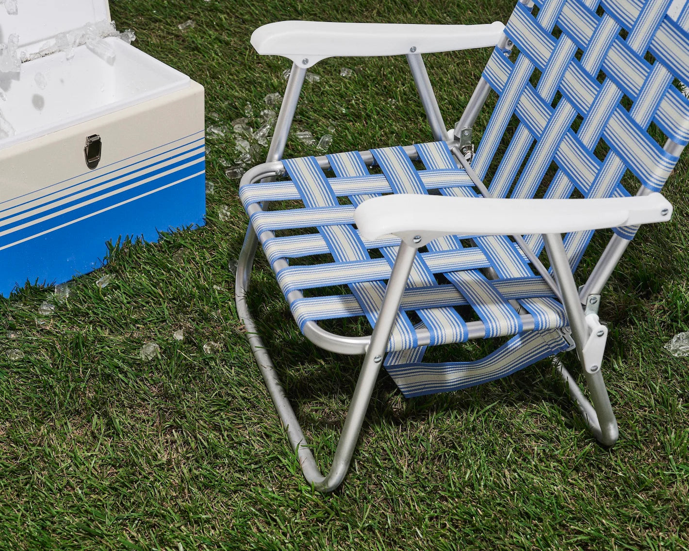 Napoleon Goods - Horizon Low Chair