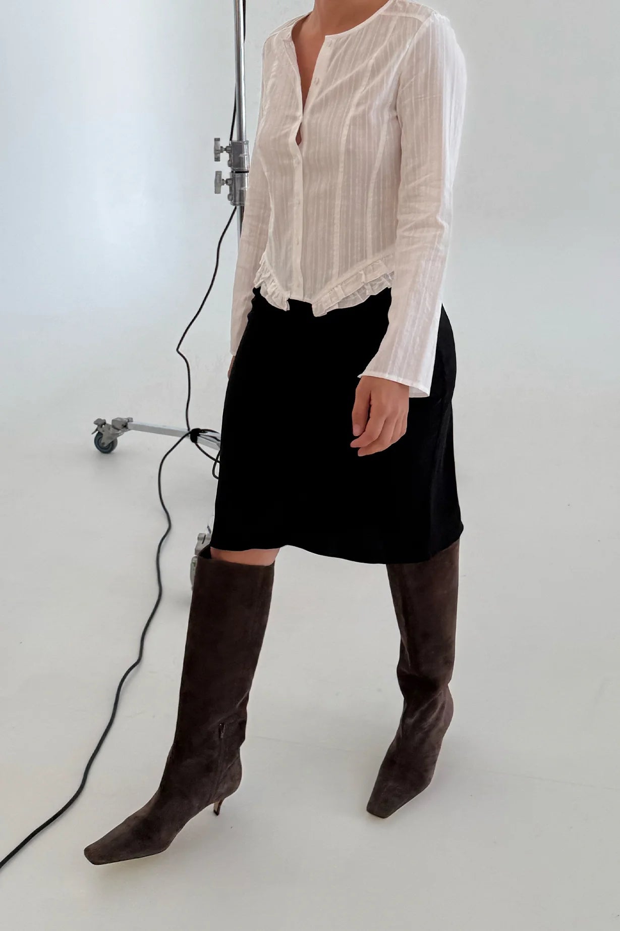 Olga Joan - Ruffle-Hem Blouse - Bianca