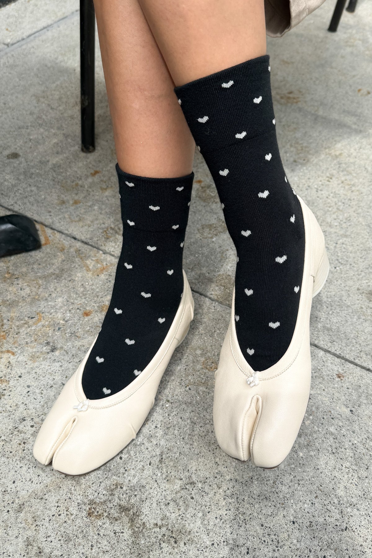 Le Bon Shoppe - Sneaker Socks - Black/White Heart