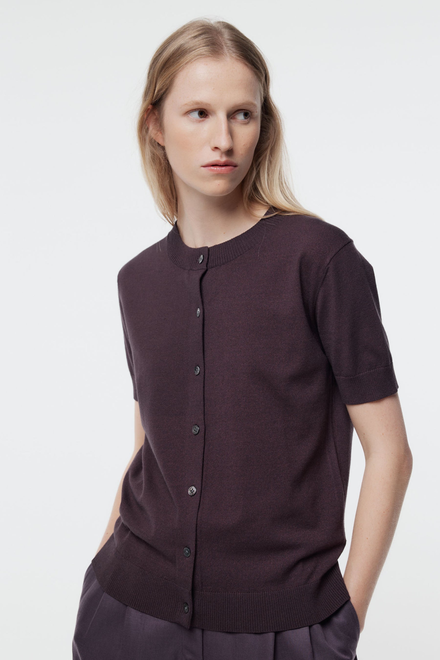 Gregory - Aurelia Cardi - Muted Plum