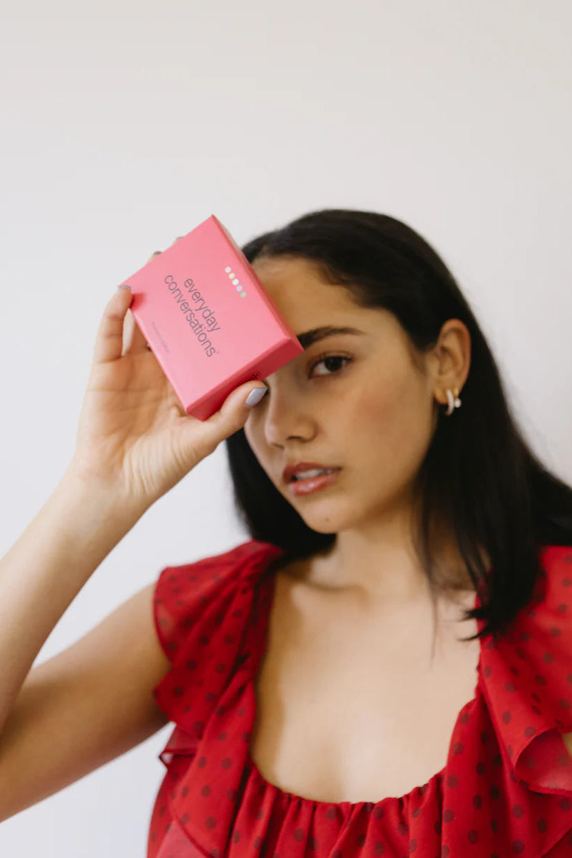 Everyday Solitude - Everyday Conversations - Romance Edition