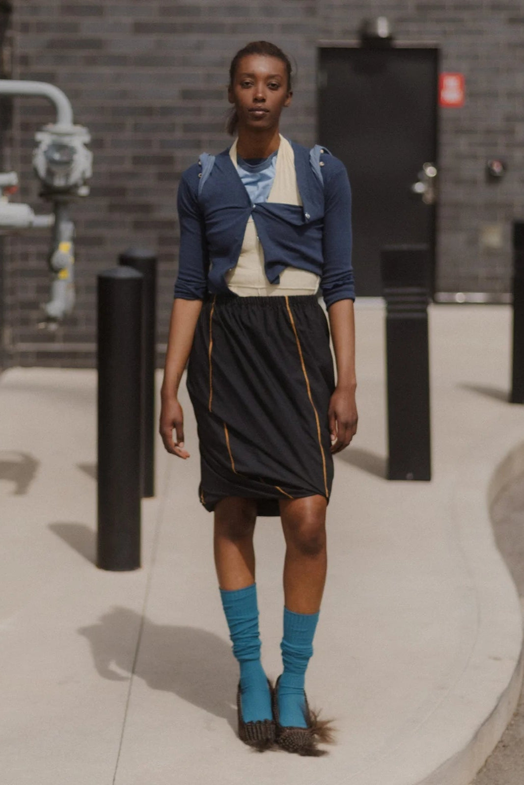 Baserange - Turn Skirt - Organic Cotton Poplin - Black/Yellow