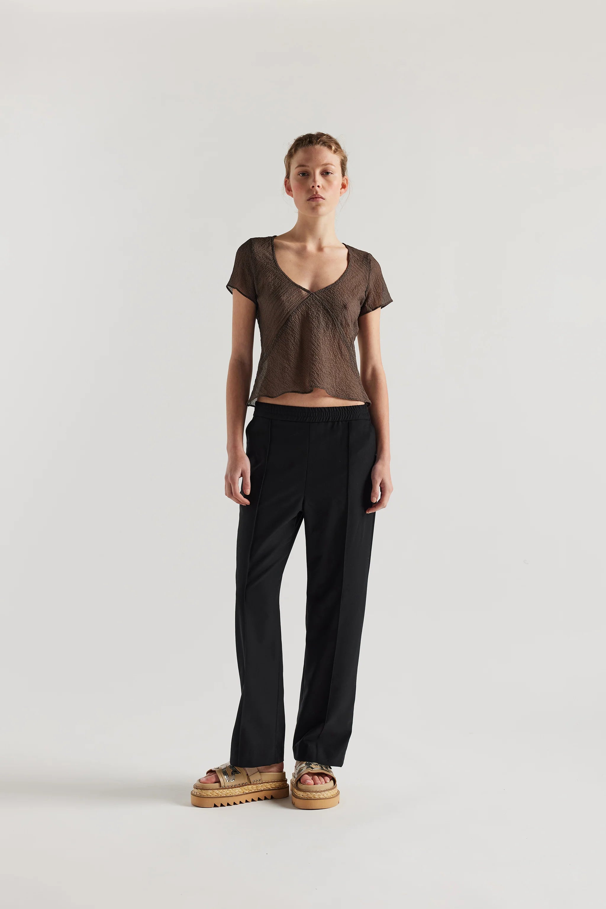 Kloke - Centred V-Neck Top - Brown