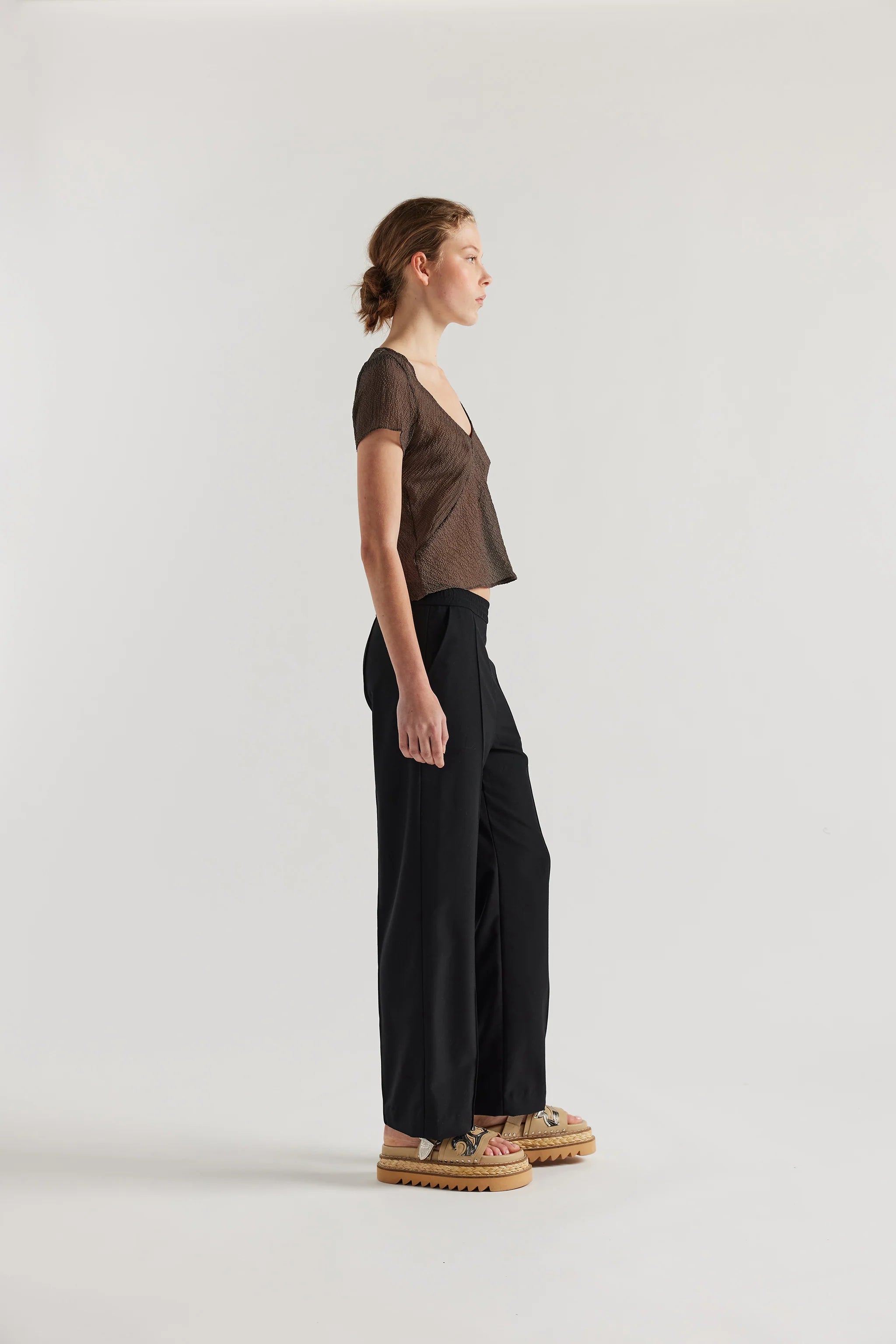 Kloke - Centred V-Neck Top - Brown