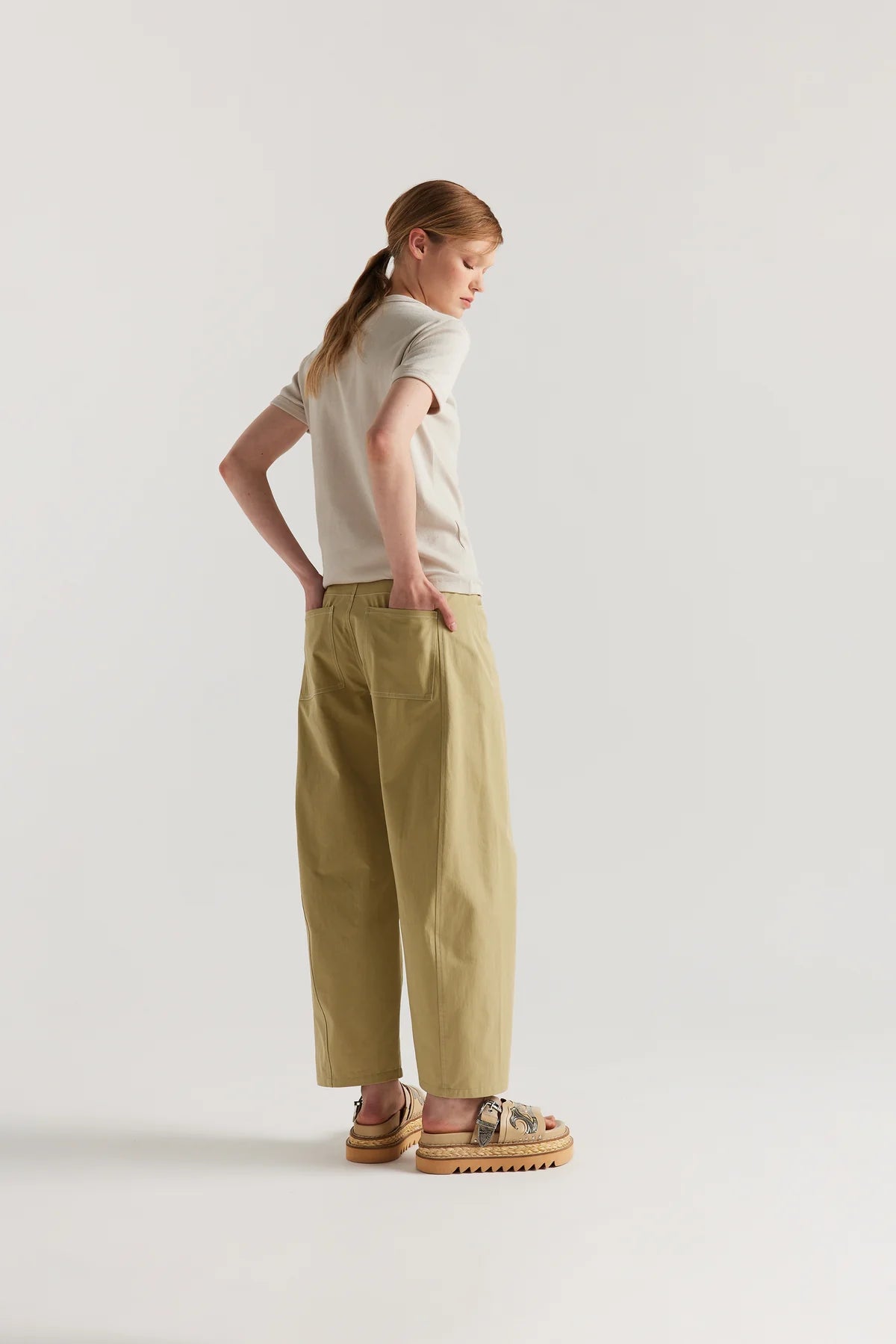 Kloke - Initial Dart Pant - Sand