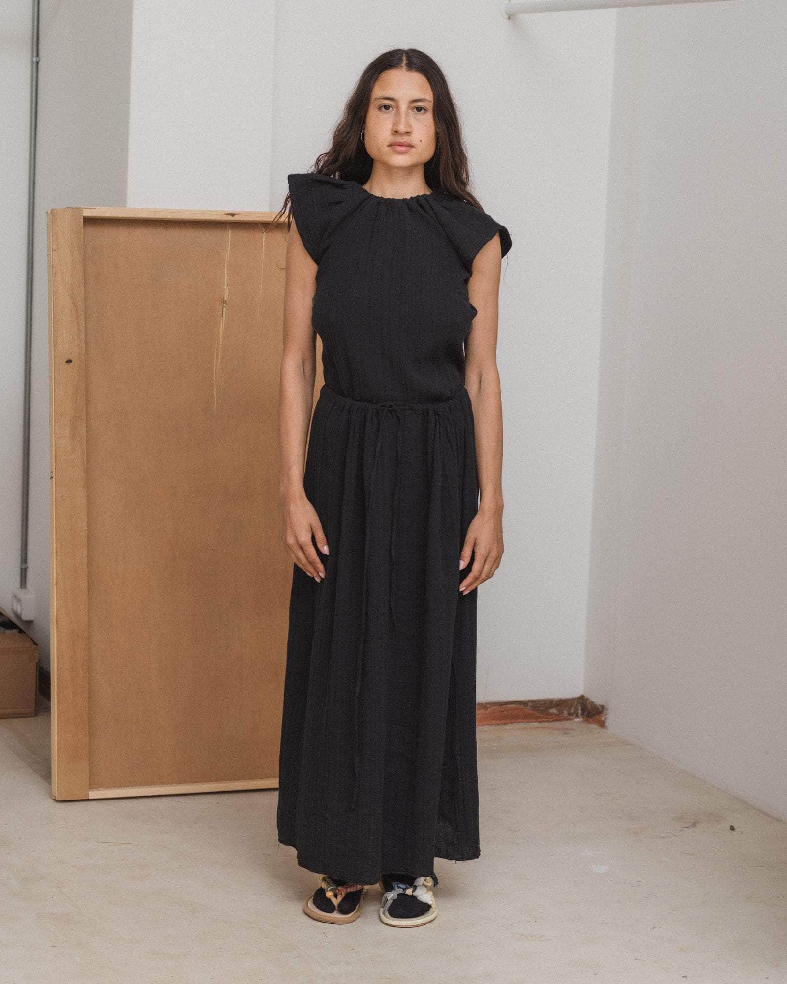 Baserange - Max Top - Crinkle Linen - Black