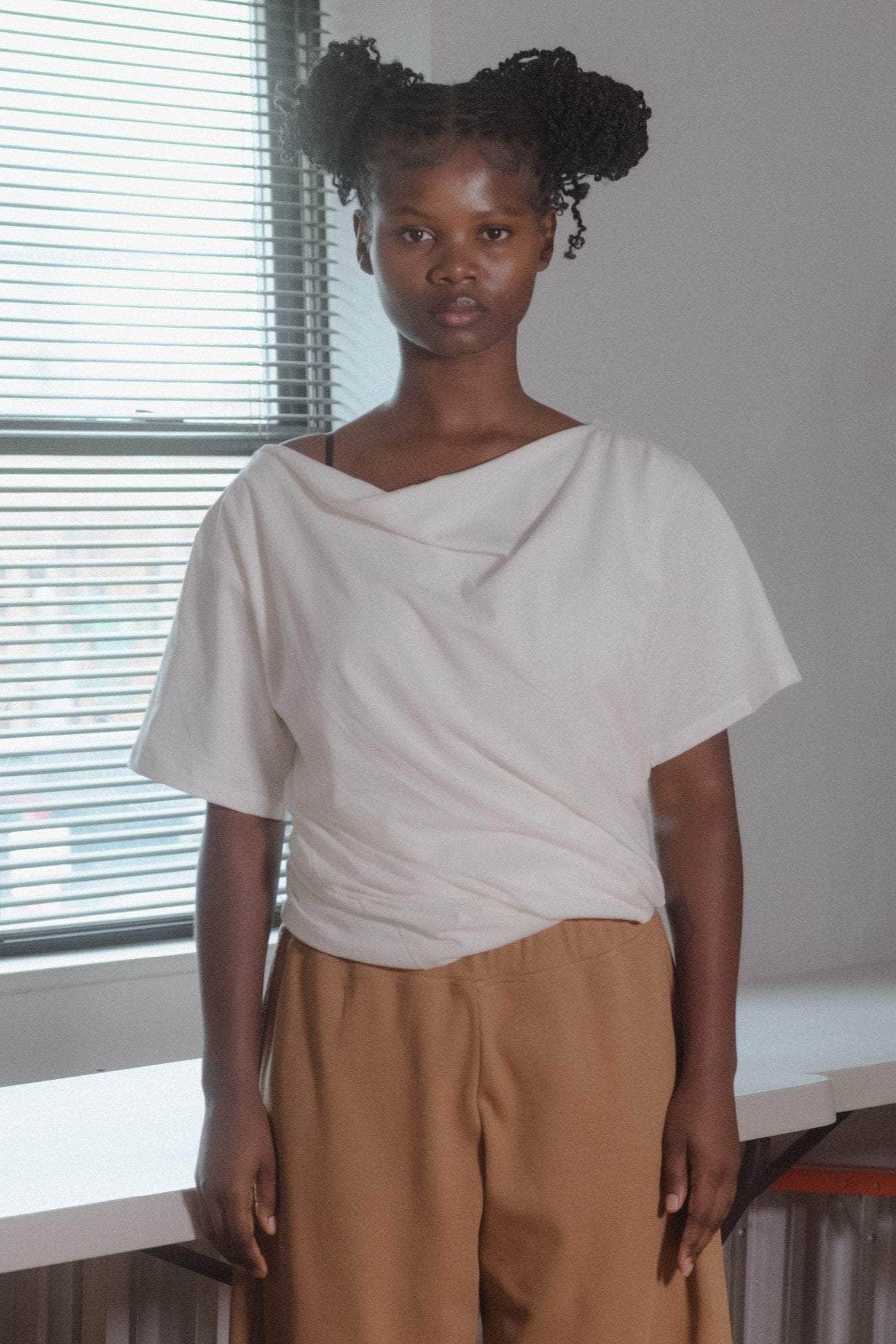 Baserange - Turn Tee Shirt - Organic Cotton Jersey - Undyed