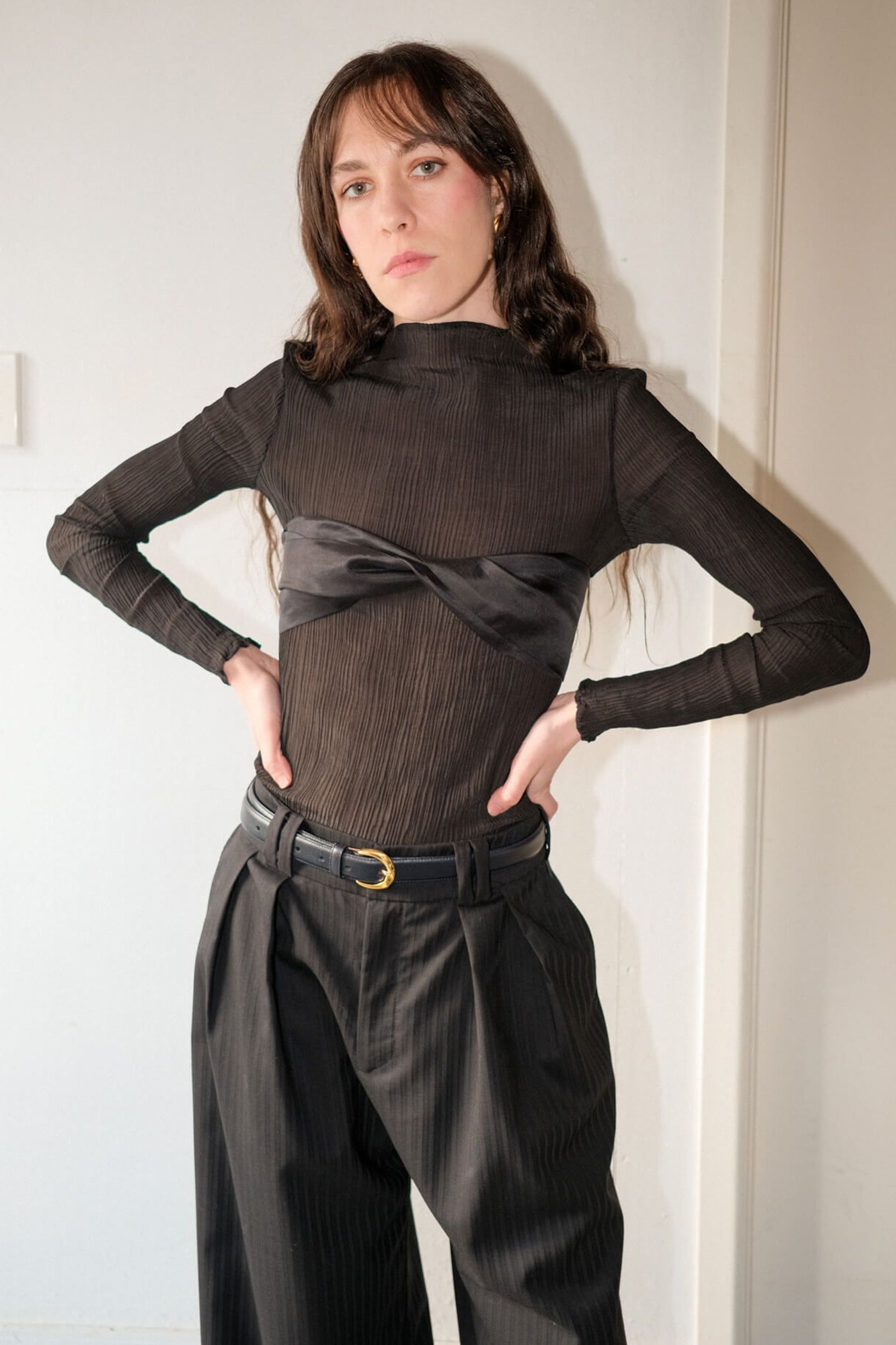 Oosterom - Crinkle Silk Skivvy - Black
