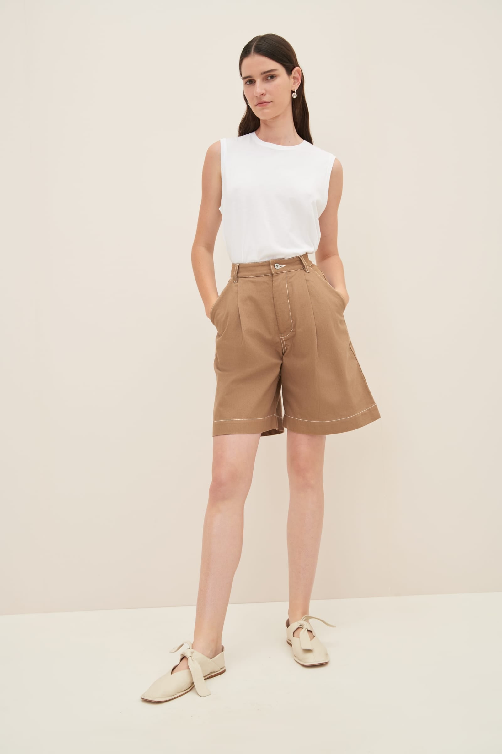 LAST ONE | Kowtow - Journey shorts - Earth Denim