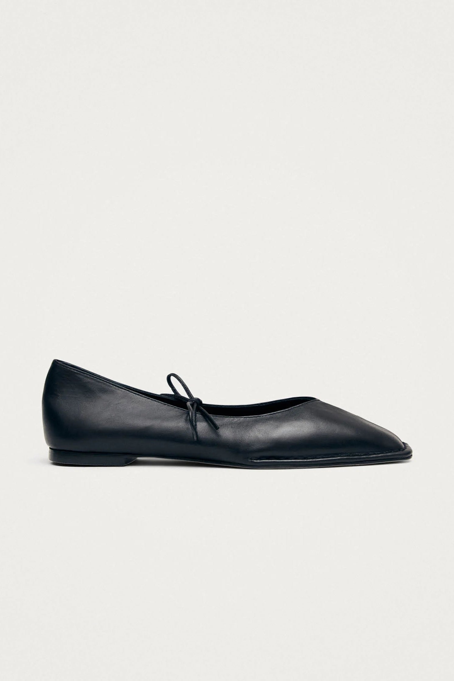 Alohas - Sway Black Leather Ballet Flats