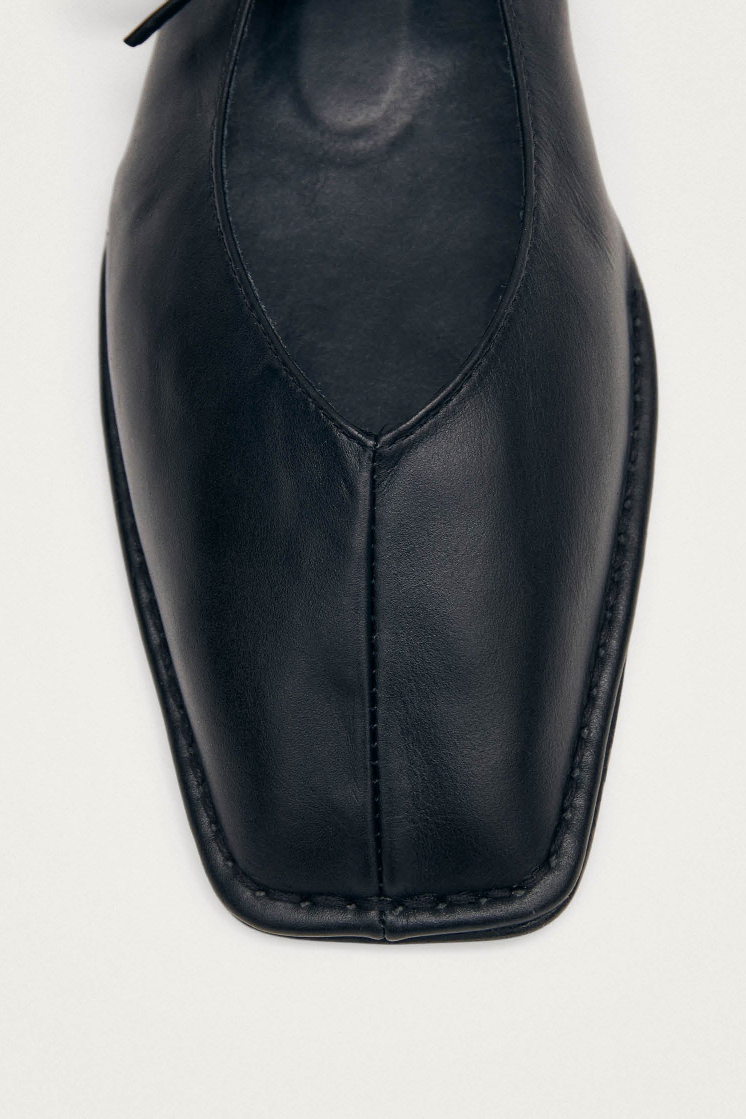 Alohas - Sway Black Leather Ballet Flats
