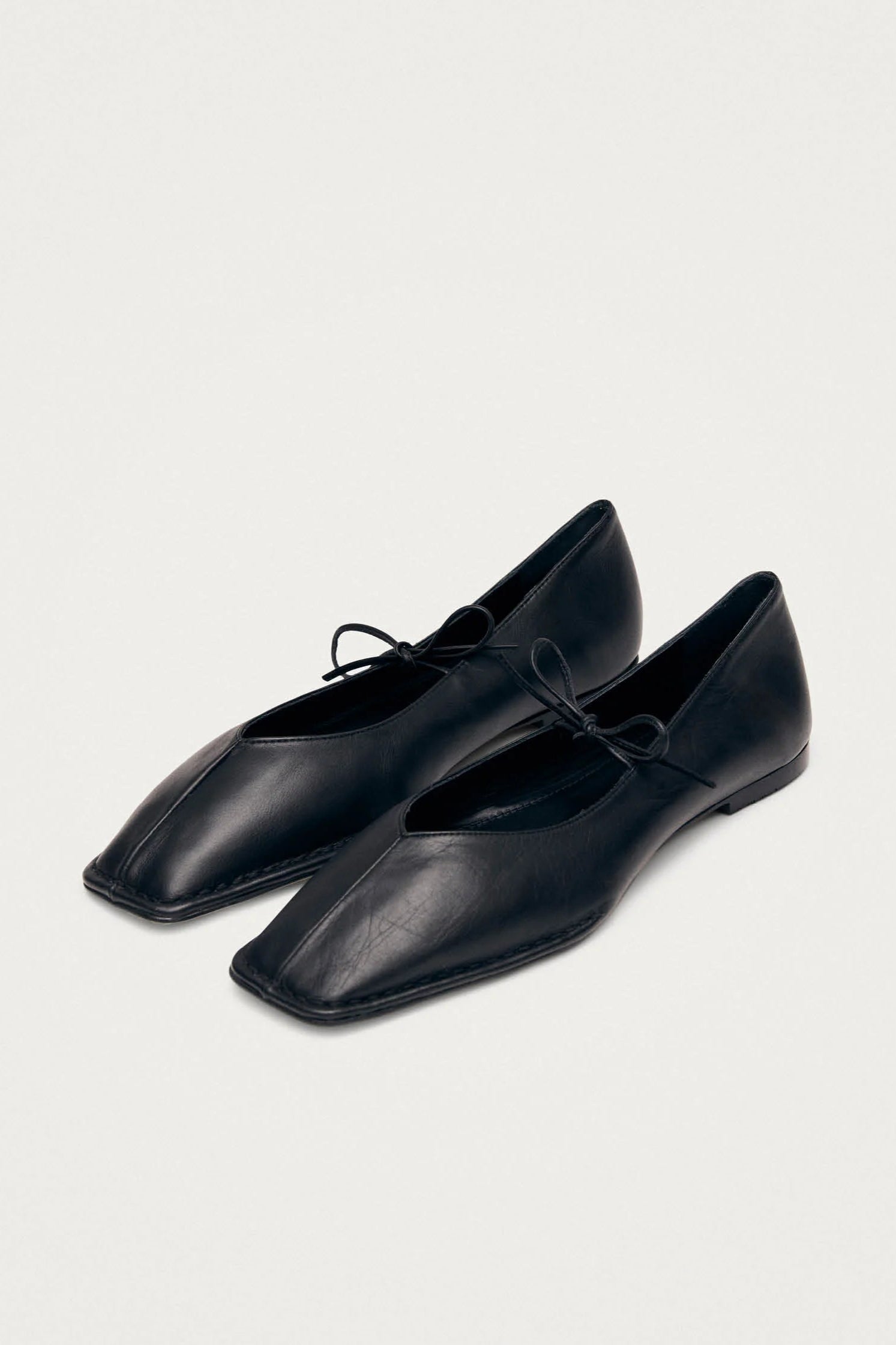 Alohas - Sway Black Leather Ballet Flats