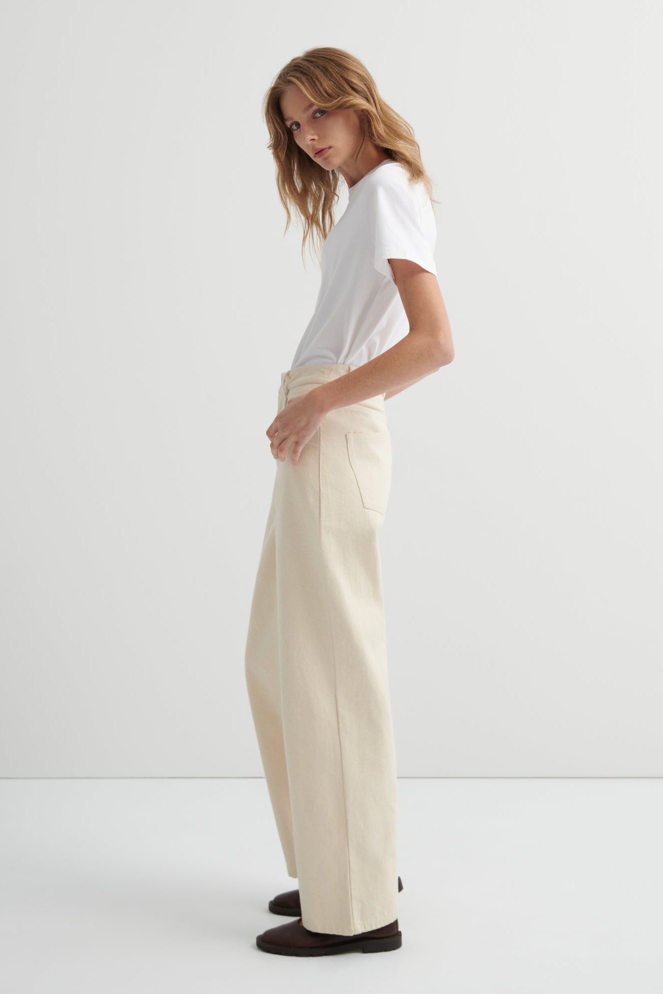 Kowtow - Straight Leg Jeans - Ecru Denim