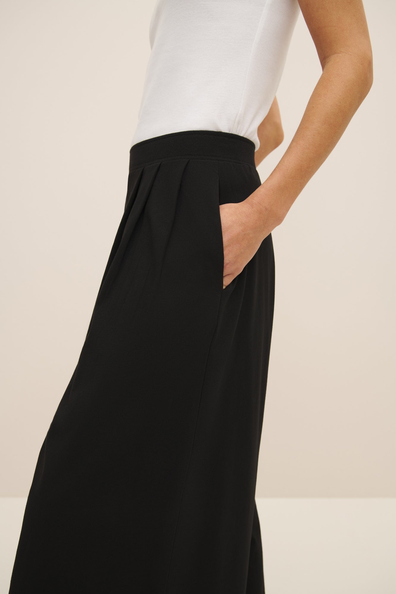 Kowtow - Drape Pant - Black