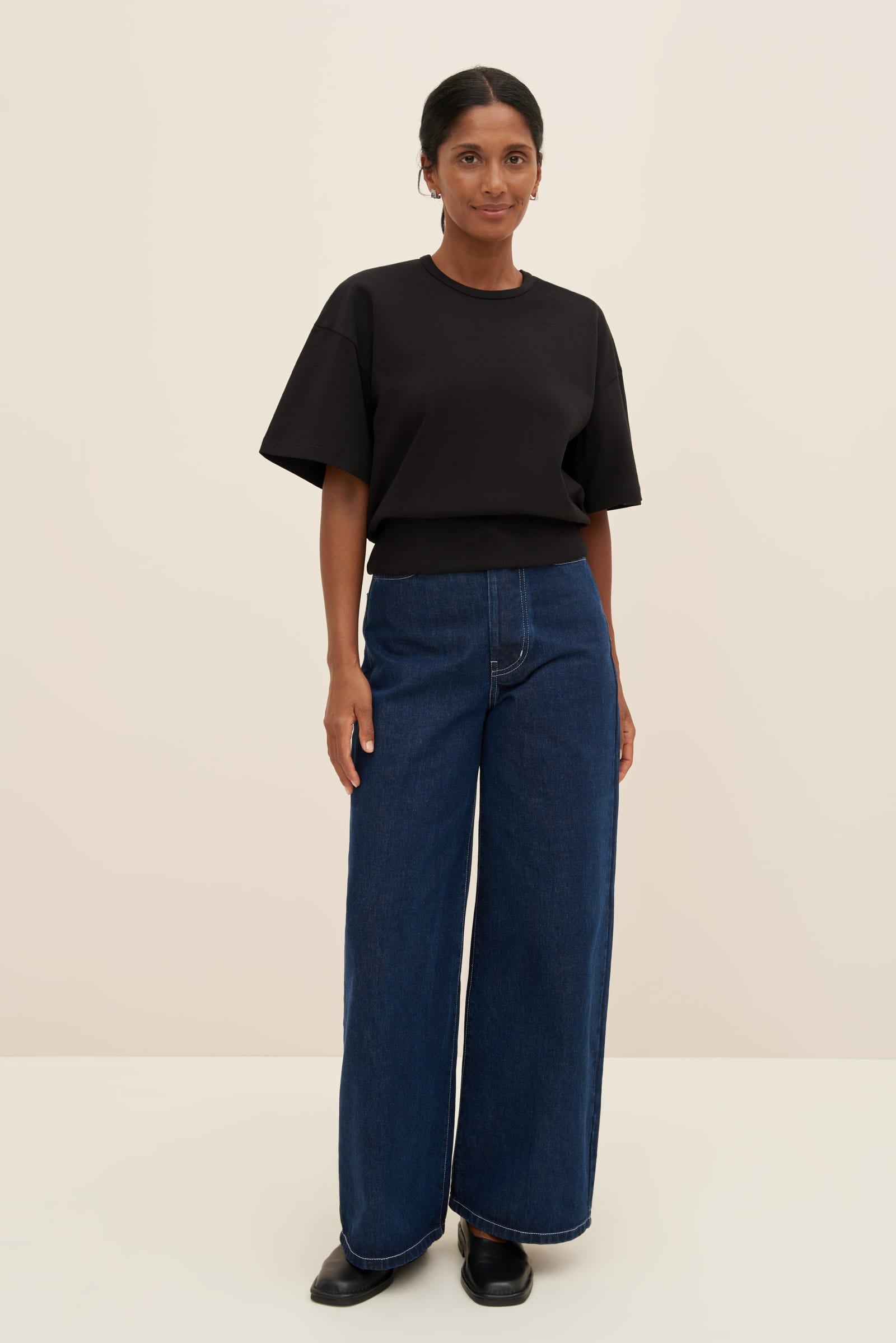 Kowtow - Boxy Rib Tee - Black