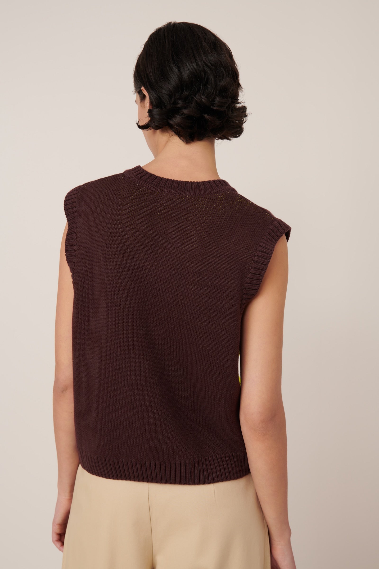Kowtow - Wingspan Vest - Mahogany