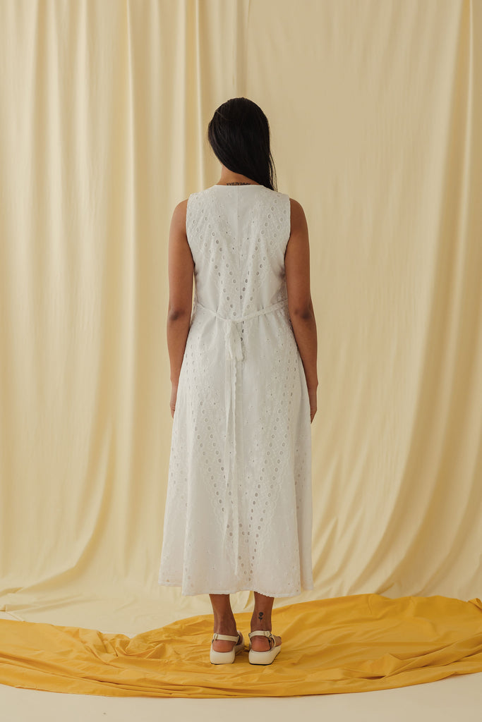 Mina - Selefi Dress - White Broderie