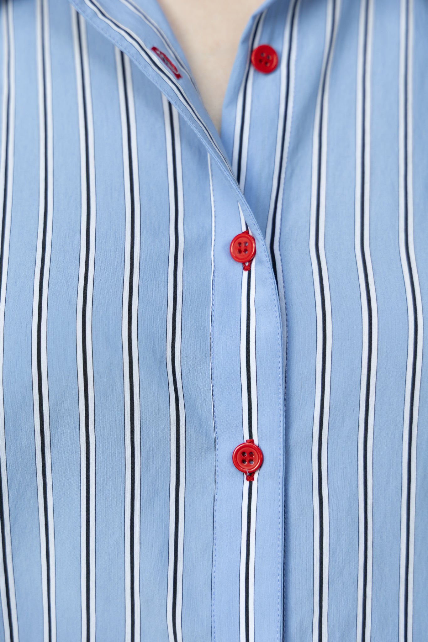 Annie - Jasper Shirt - Pale Blue Stripe