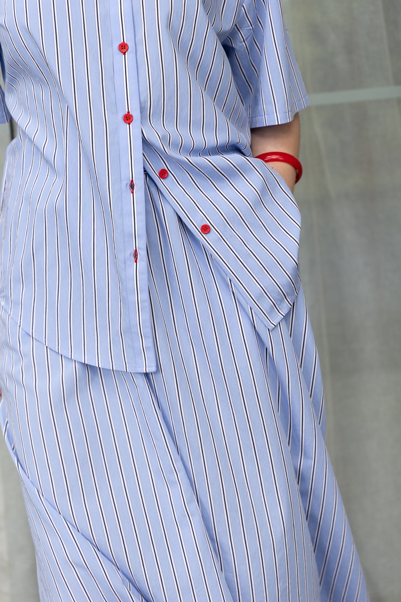 Annie - Jasper Shirt - Pale Blue Stripe