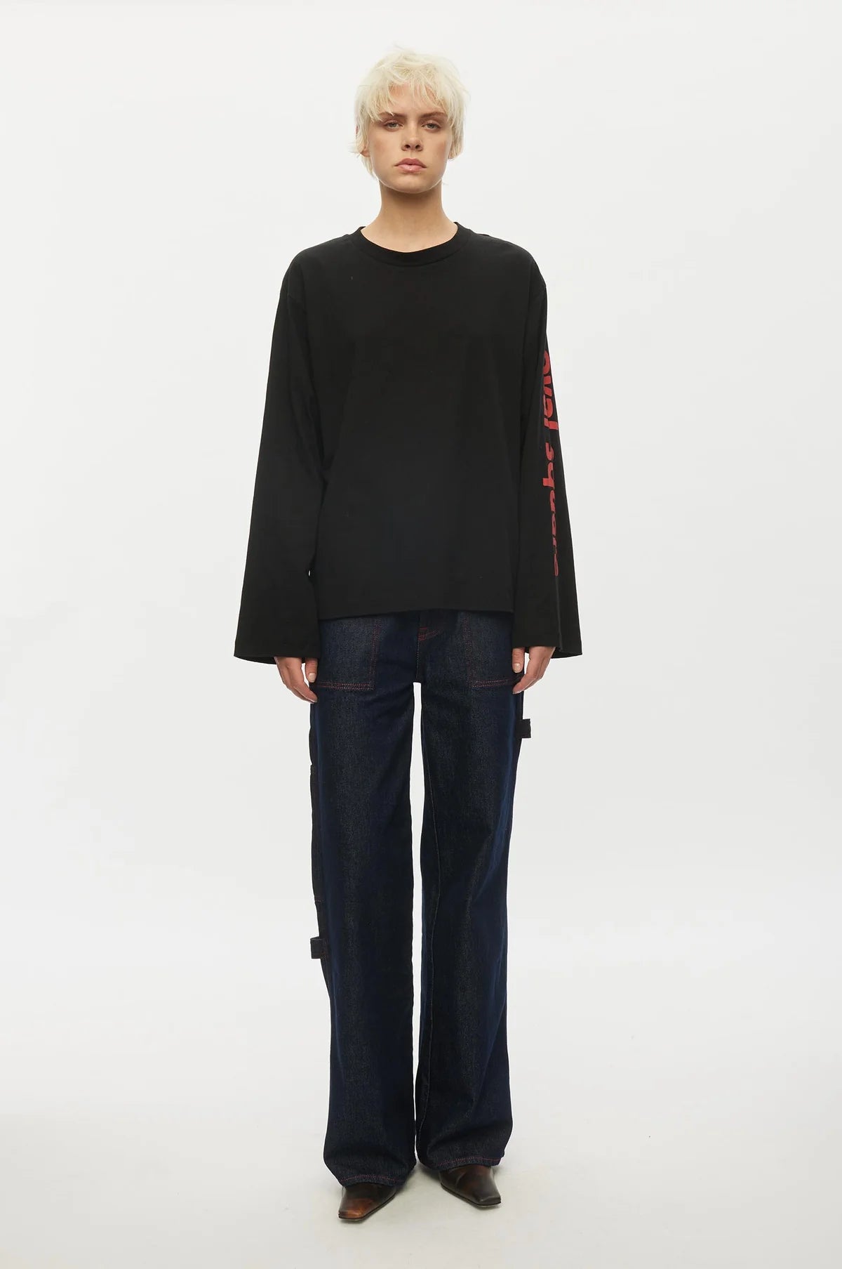 Oval Square - Select Ls Tee - Black