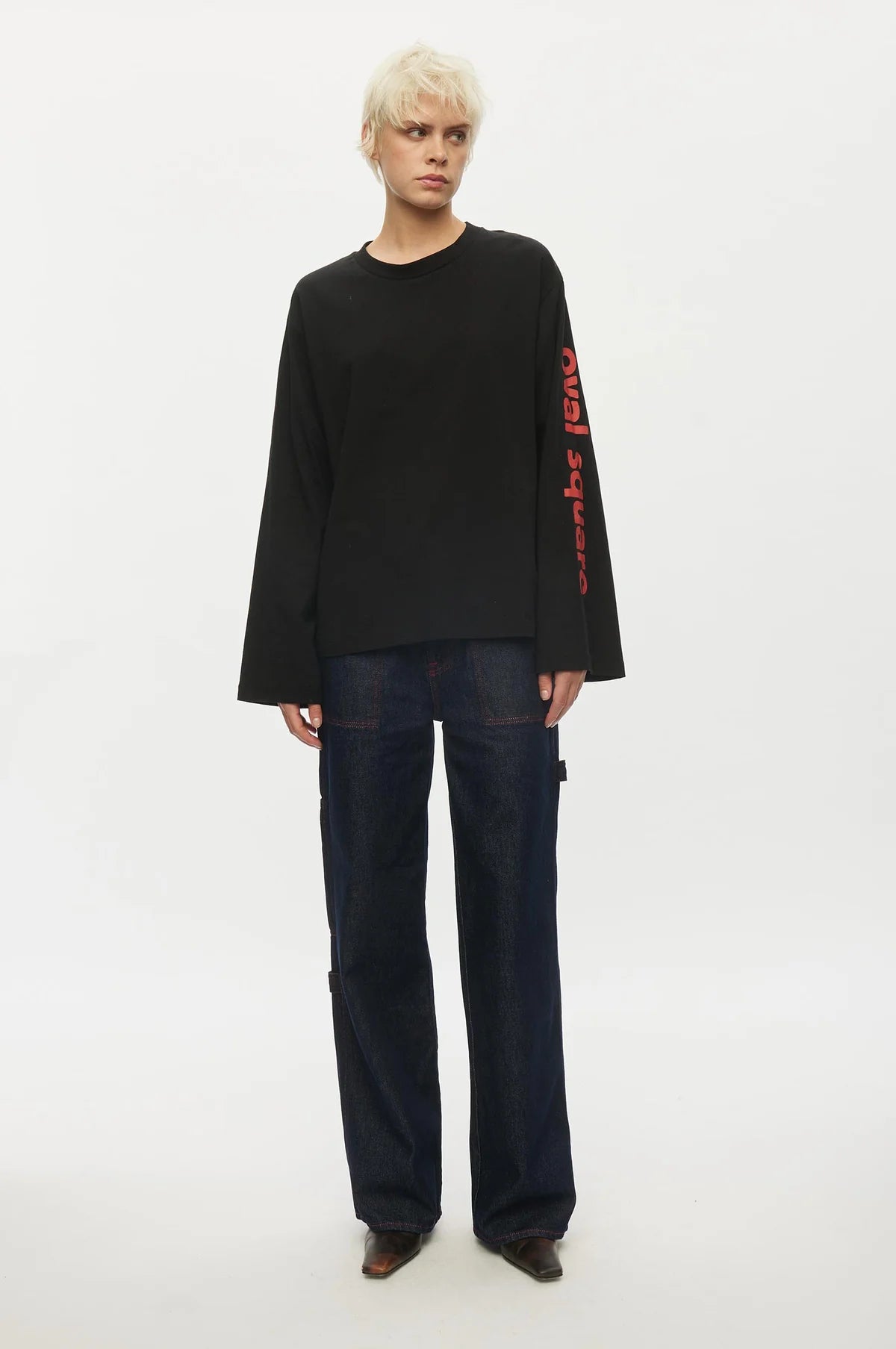 Oval Square - Select Ls Tee - Black