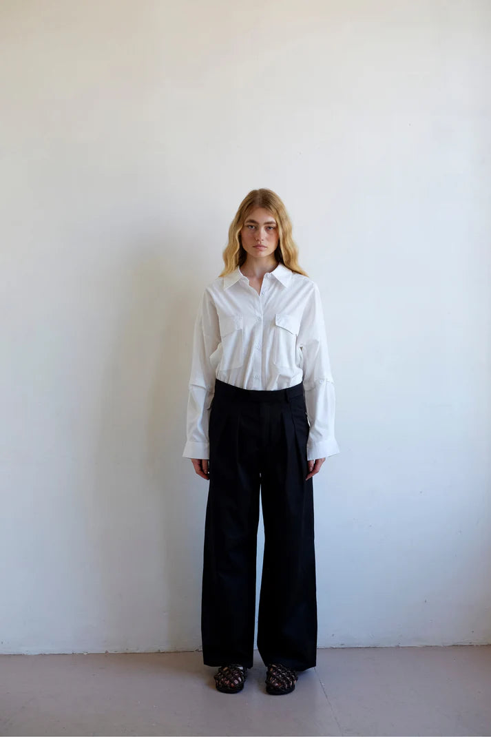 Commonplace Essentials - Pleated Front Trouser - Black