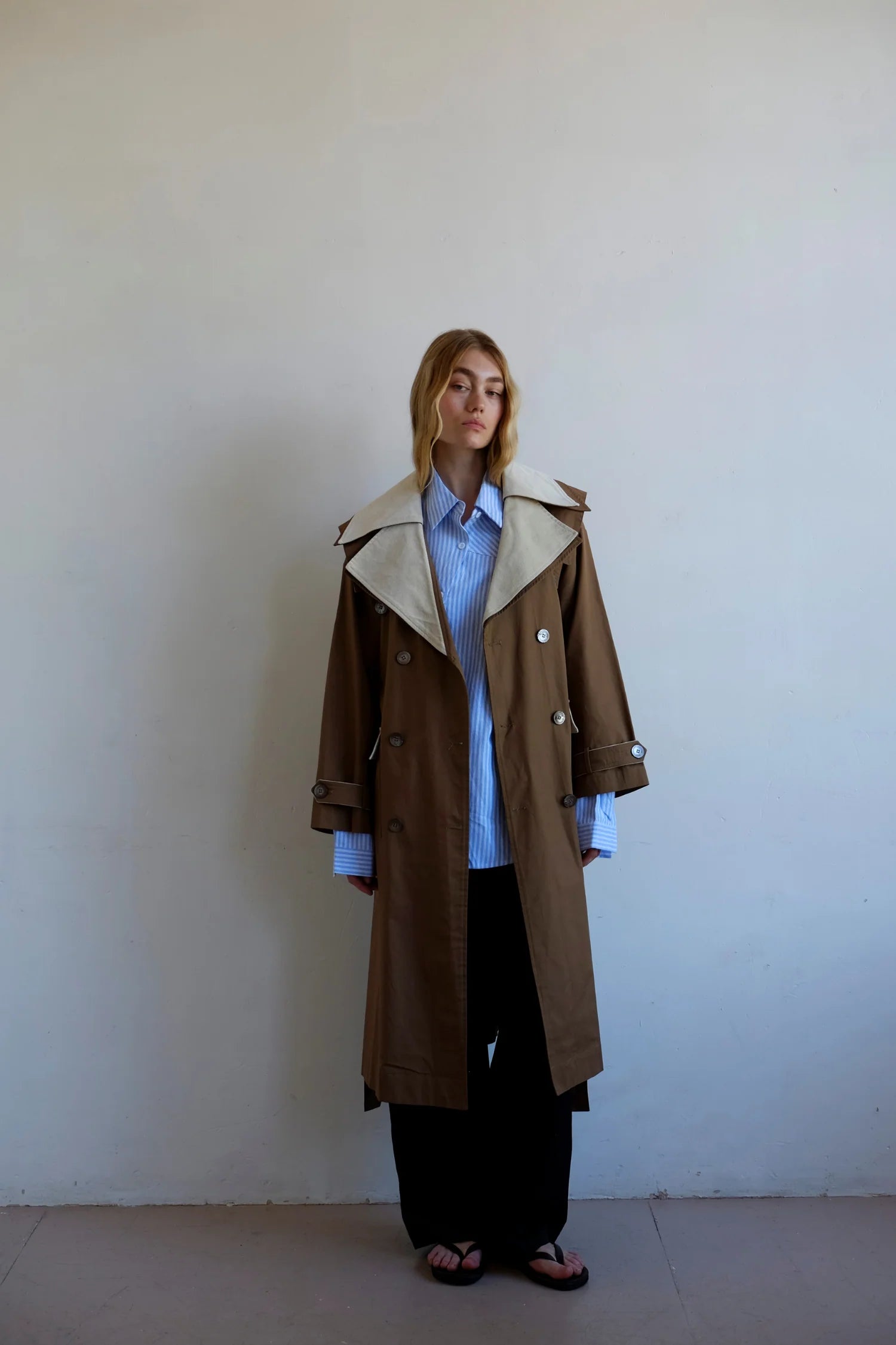 Commonplace Essentials - Double Layer Trench - Cream/Tan