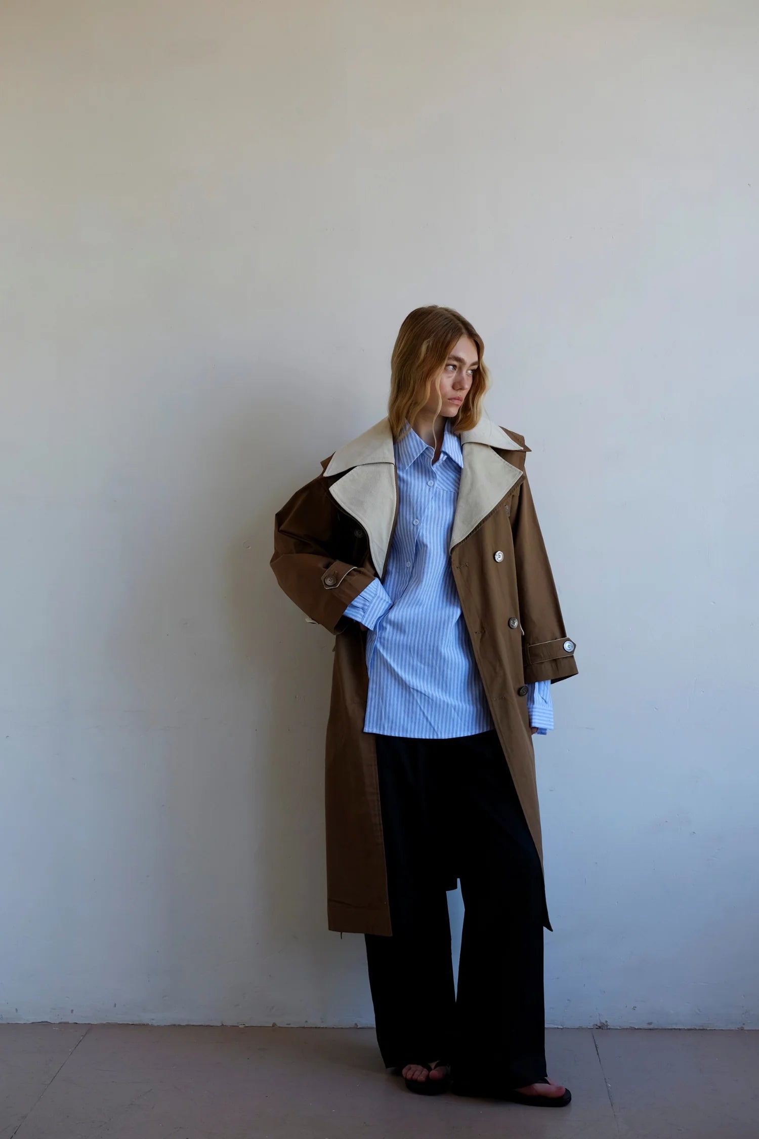 Commonplace Essentials - Double Layer Trench - Cream/Tan